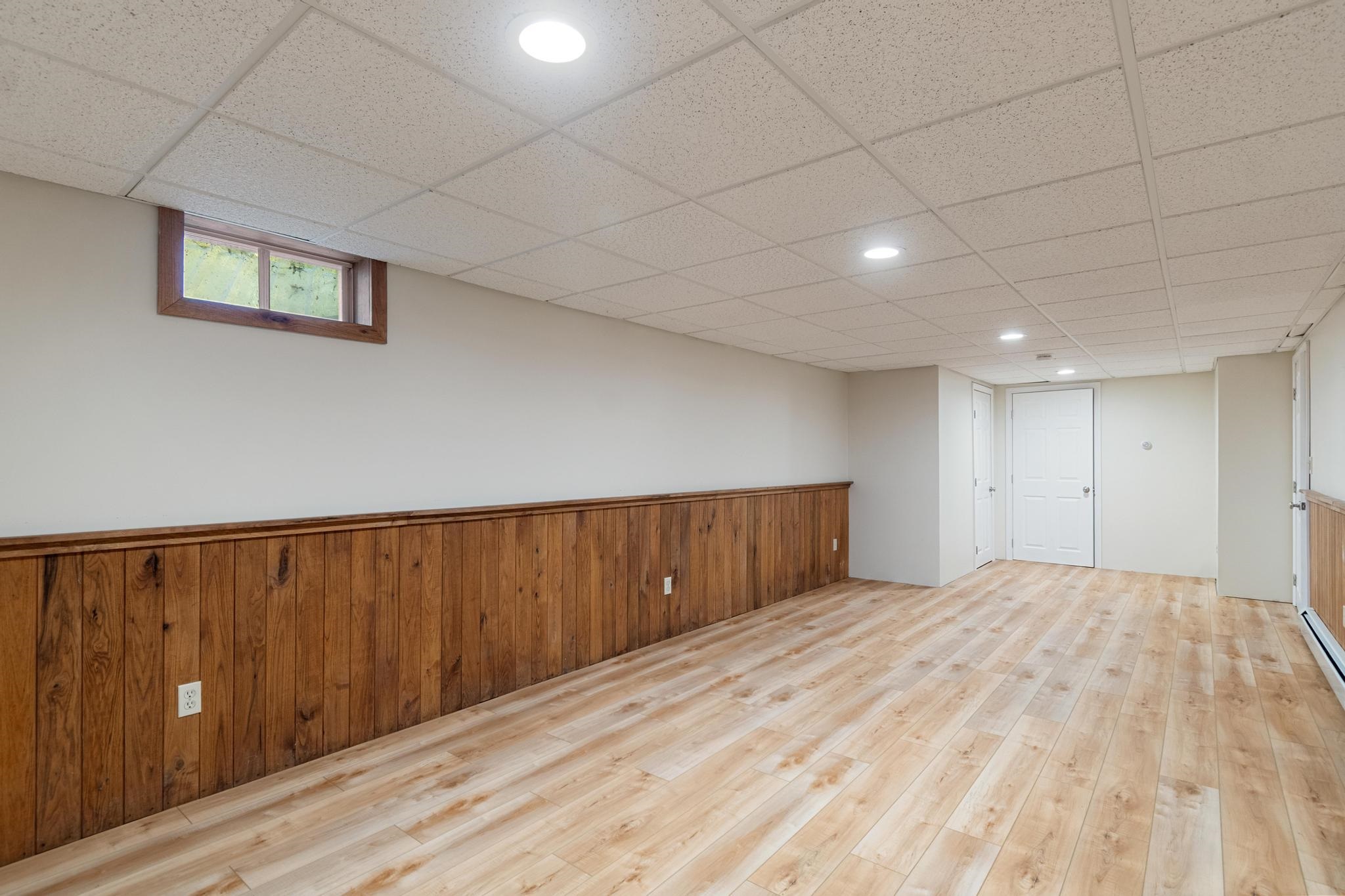 157 River Road Property Photo 9