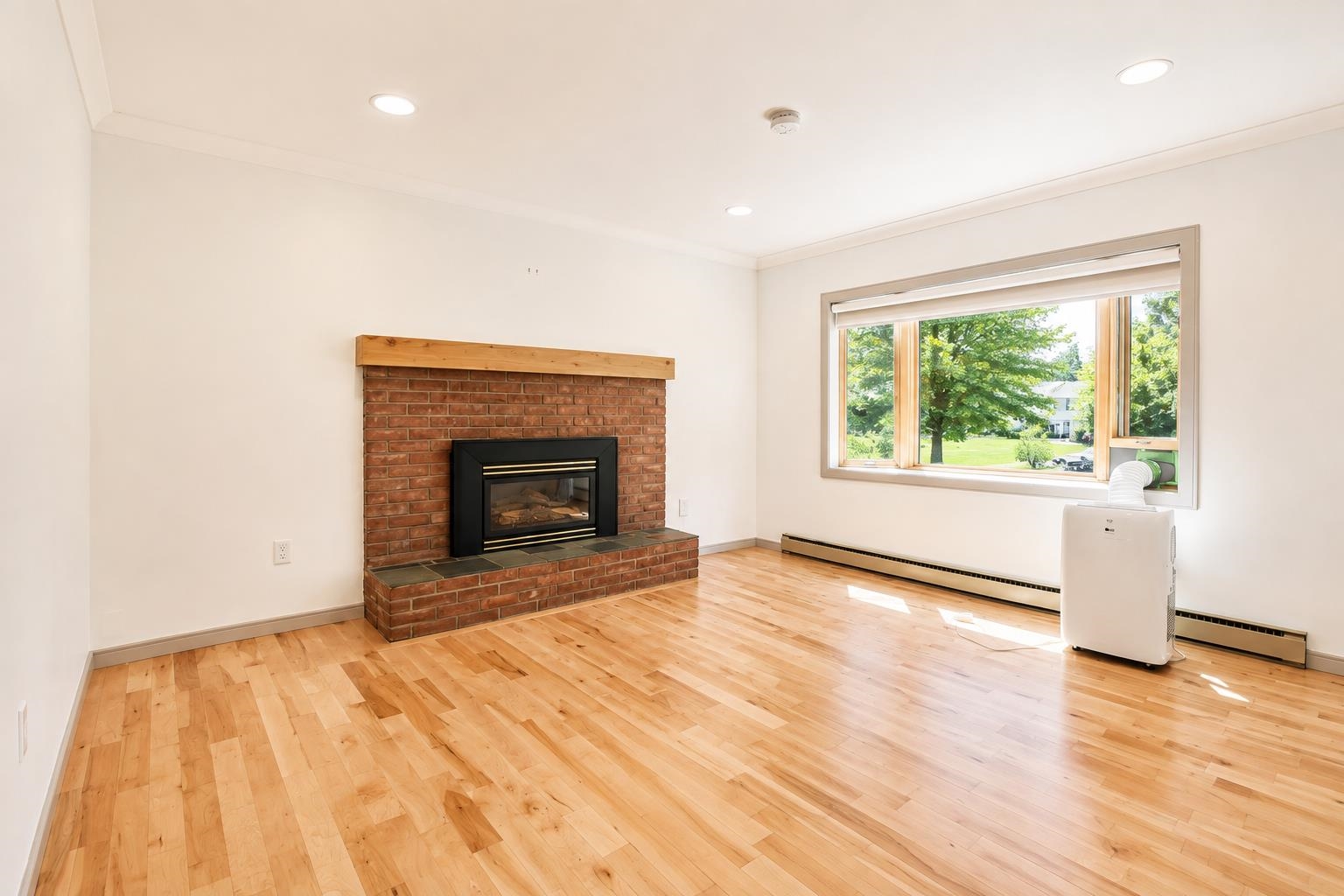 17 Packard Road Property Photo 8