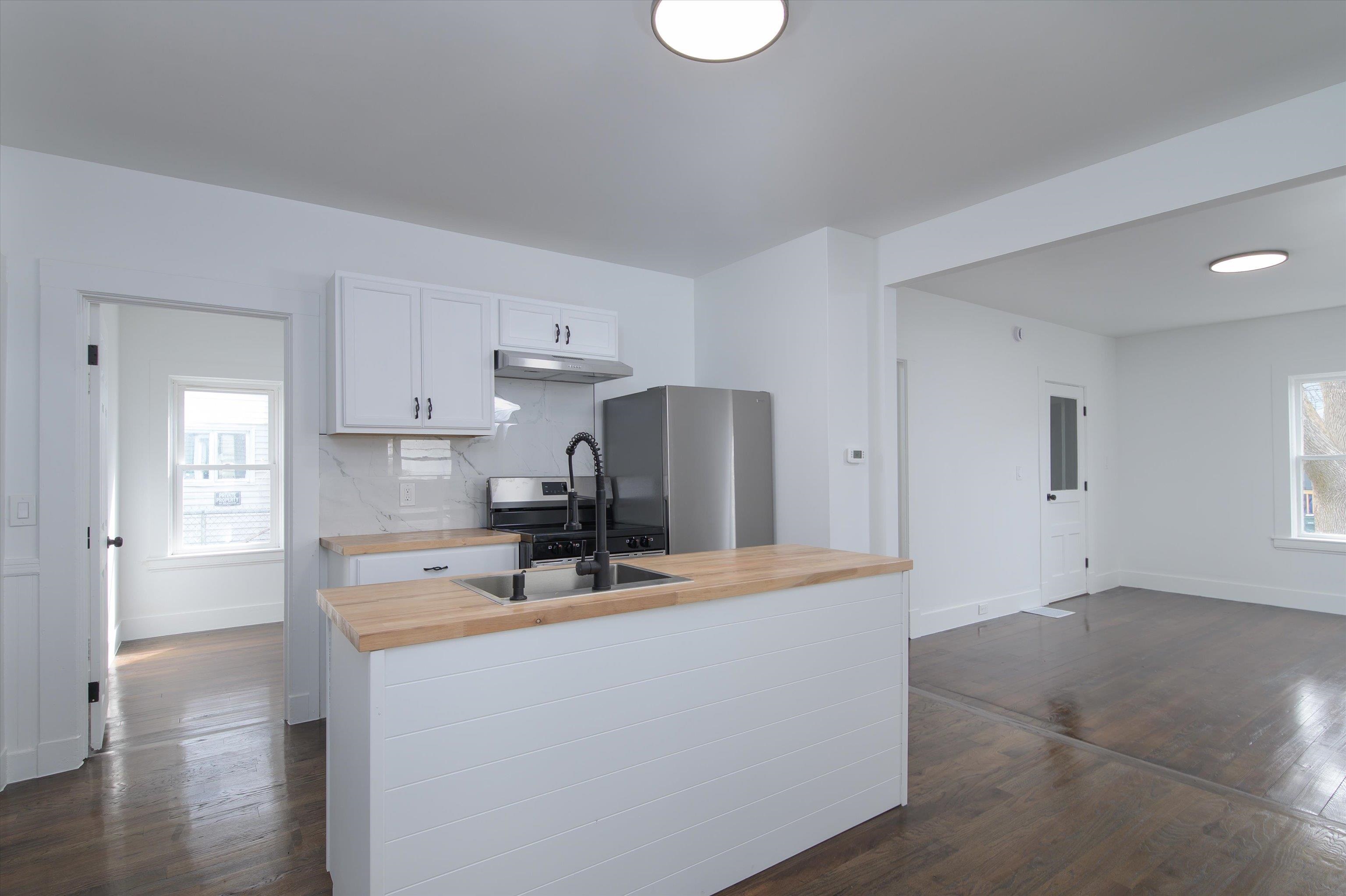 29 Hopkins Street Property Photo 5