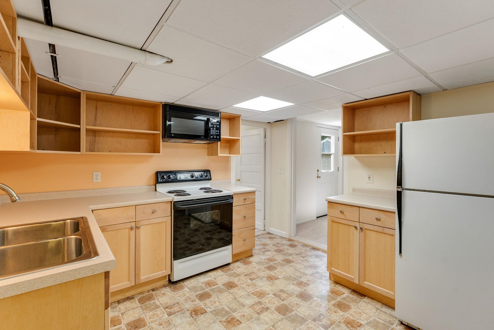 15 Apple Tree Court Property Photo 51