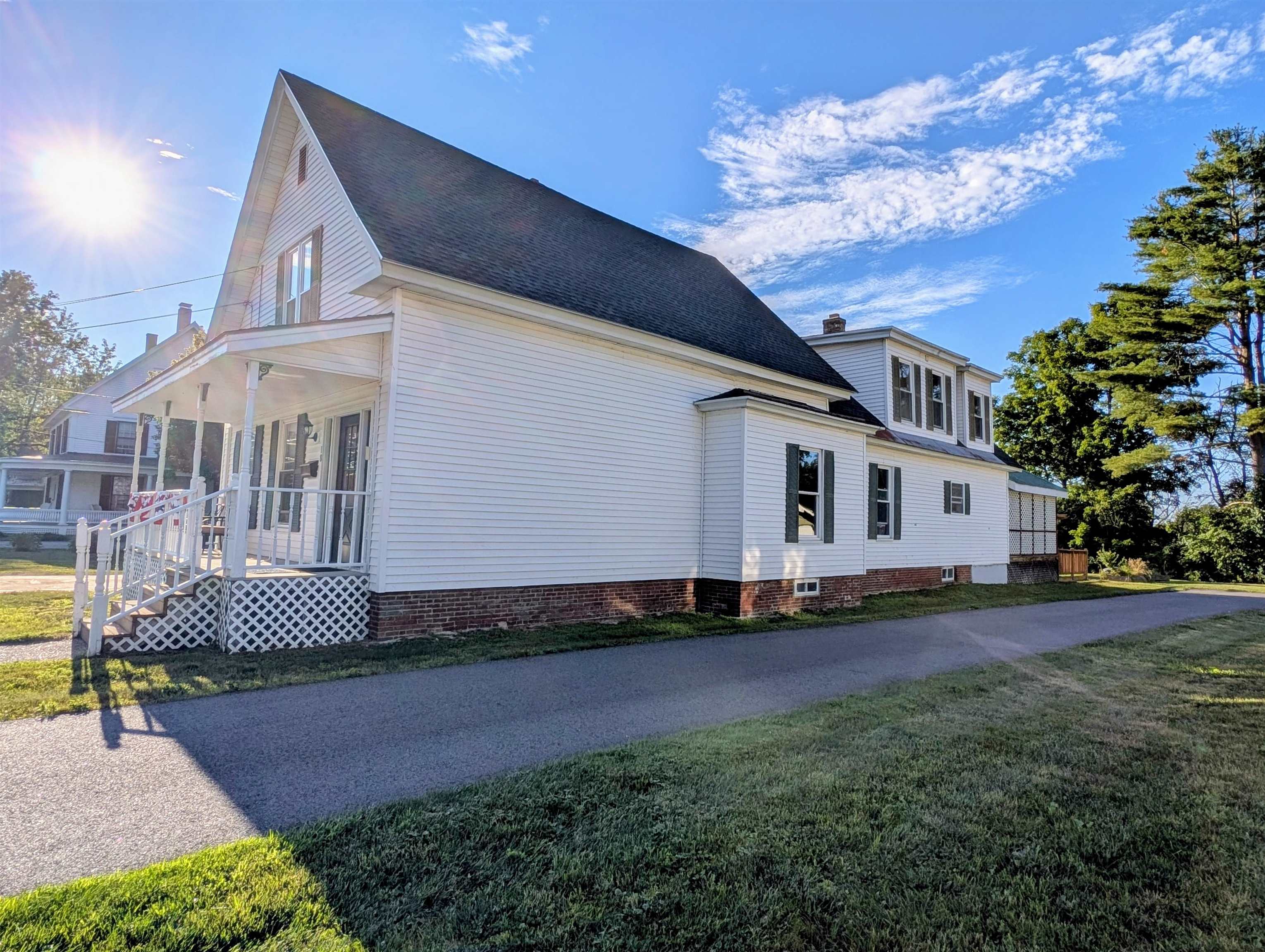 18 Pleasant Street Property Photo 4