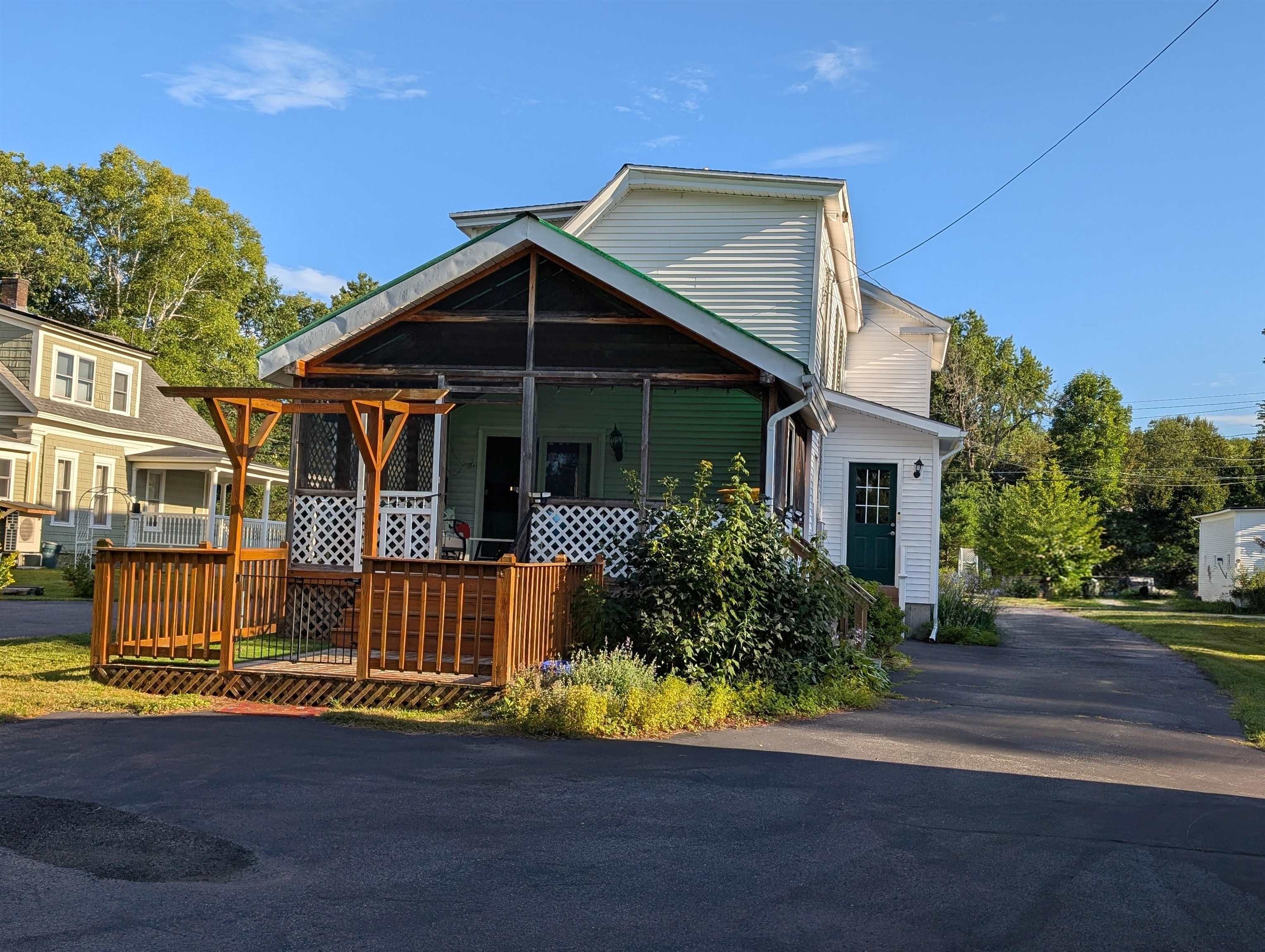 18 Pleasant Street Property Photo 48