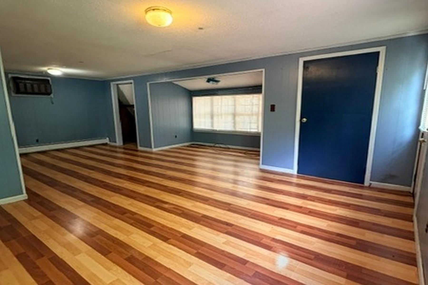 208 Allen Avenue Property Photo 12