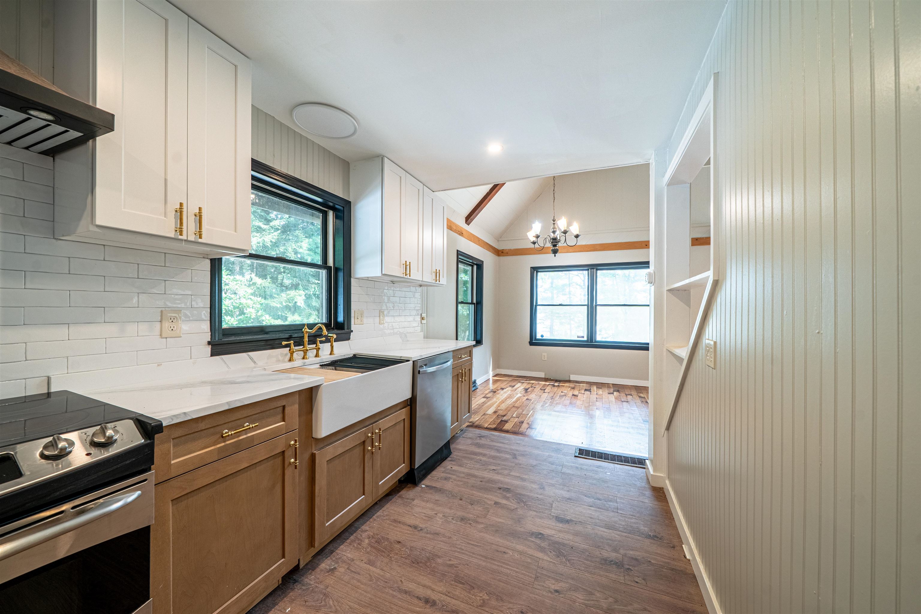 52 Pond Road Property Photo 6