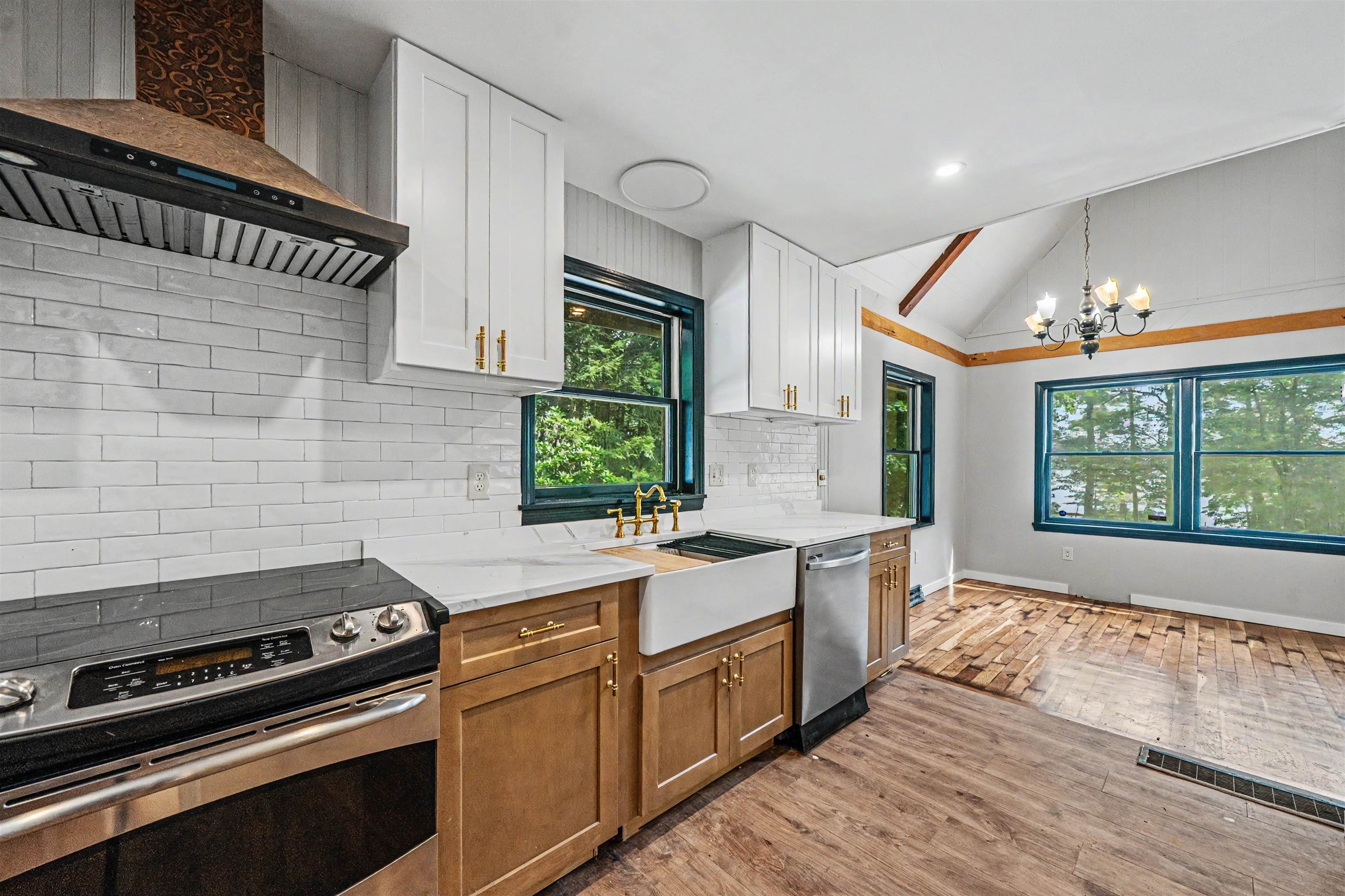 52 Pond Road Property Photo 11