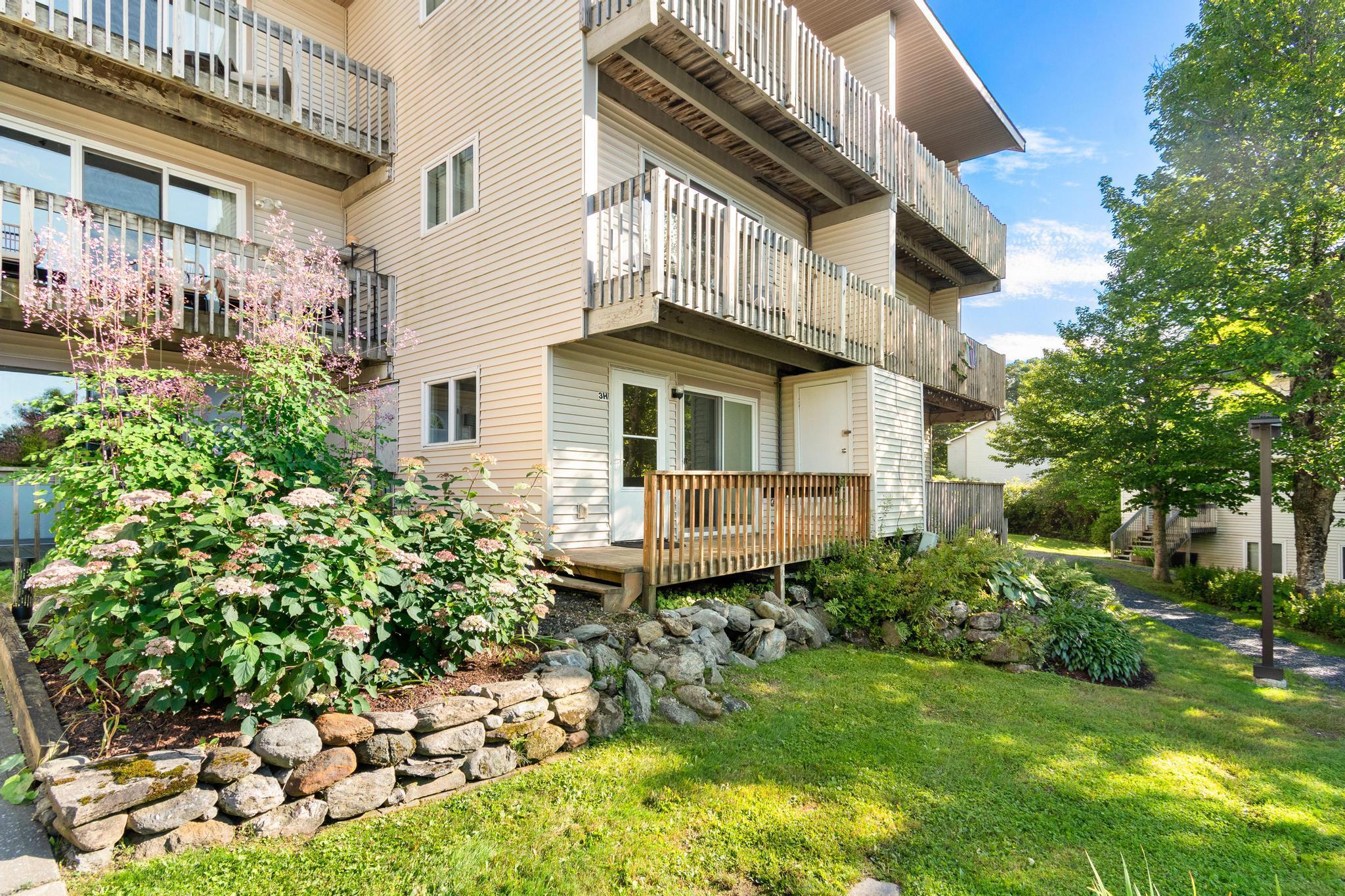 4232 Bolton Valley Access Road Property Photo 1
