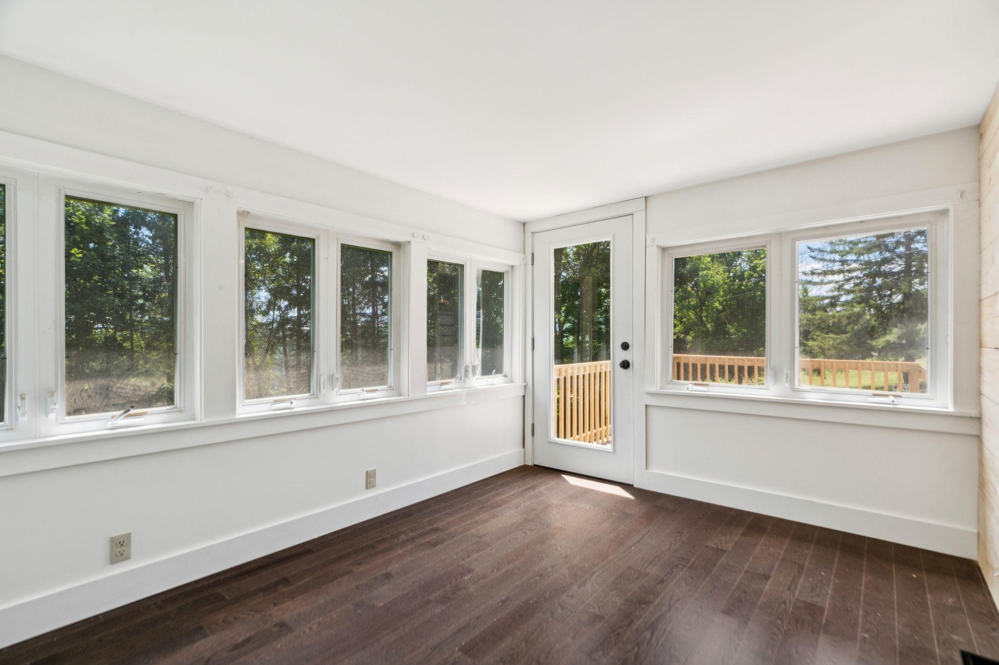 489 Campbell Street Property Photo 13
