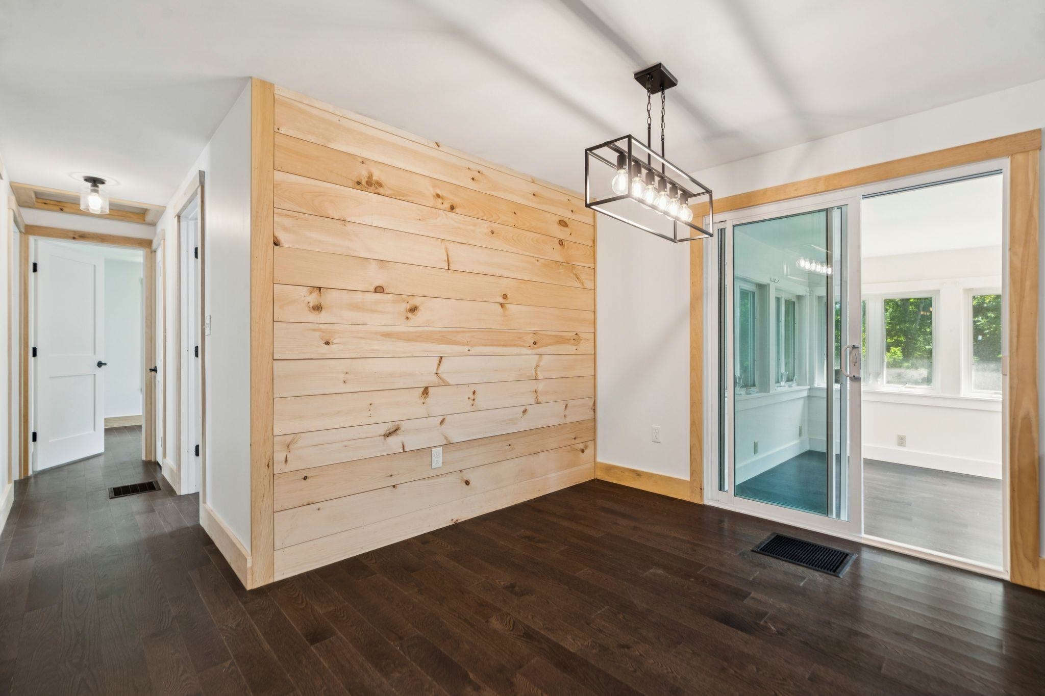 489 Campbell Street Property Photo 14