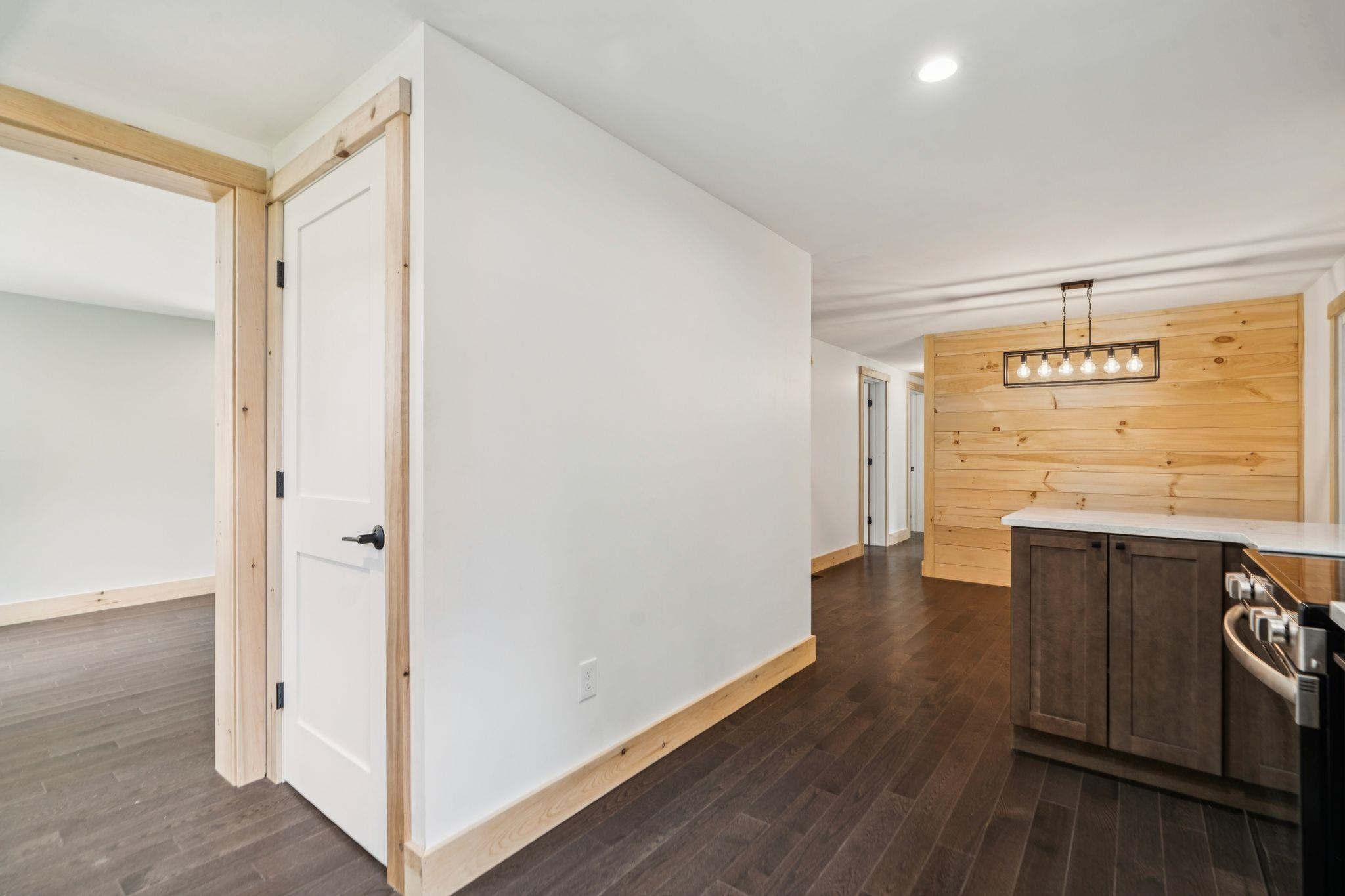 489 Campbell Street Property Photo 17