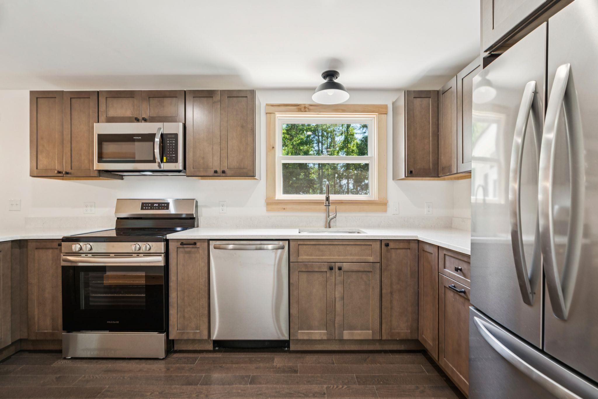 489 Campbell Street Property Photo 18