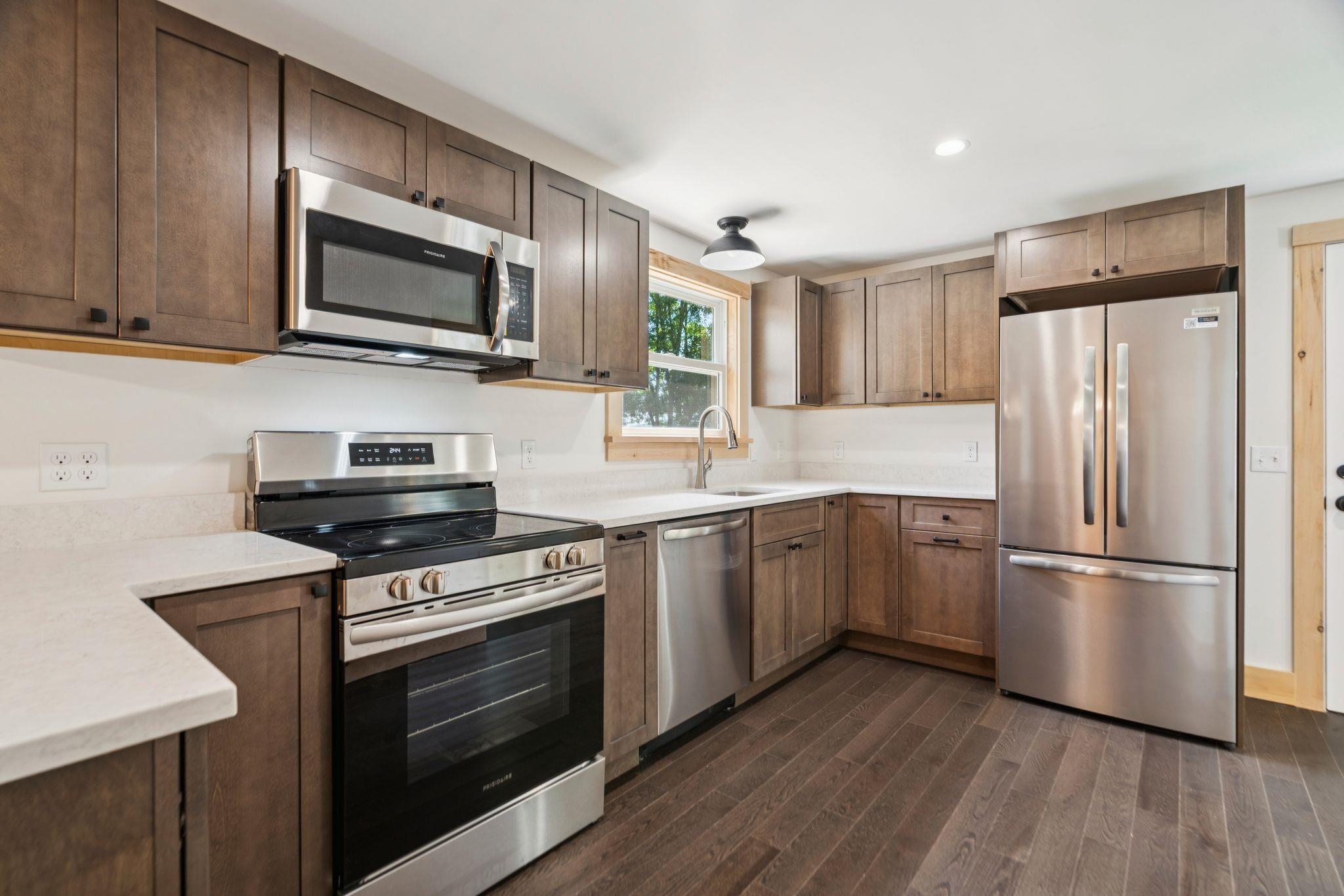 489 Campbell Street Property Photo 19