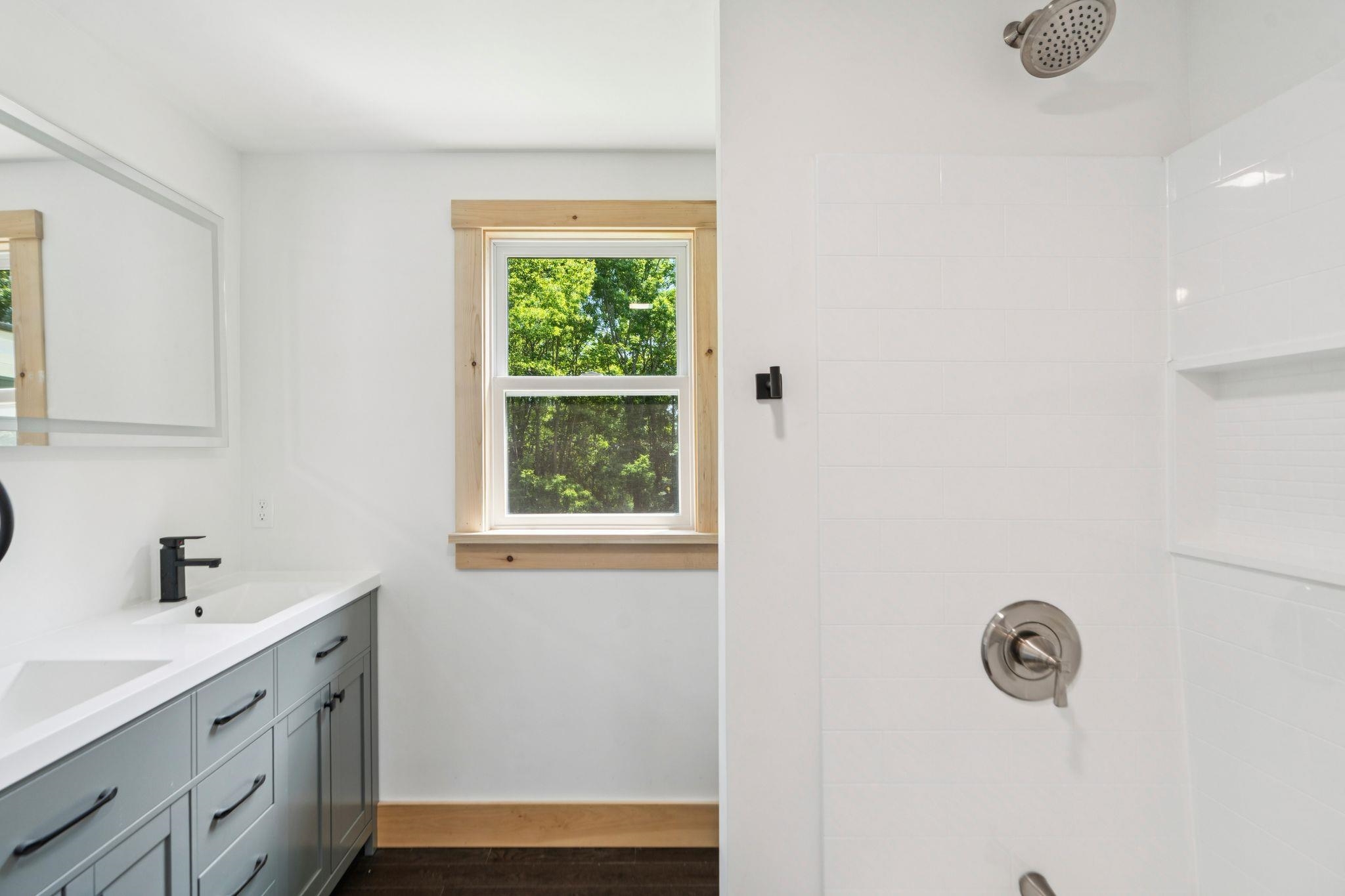 489 Campbell Street Property Photo 40