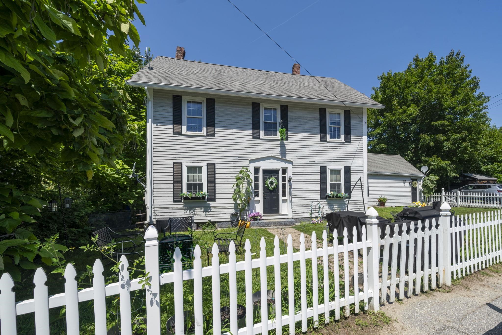 7 Island Street Property Photo 1