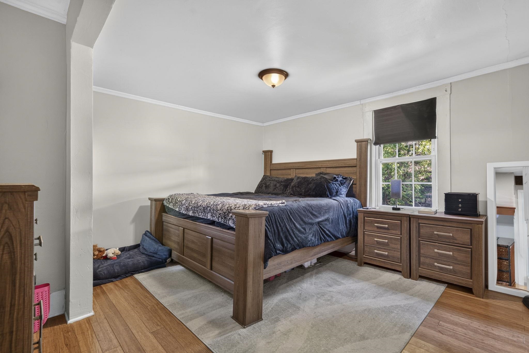 7 Island Street Property Photo 9