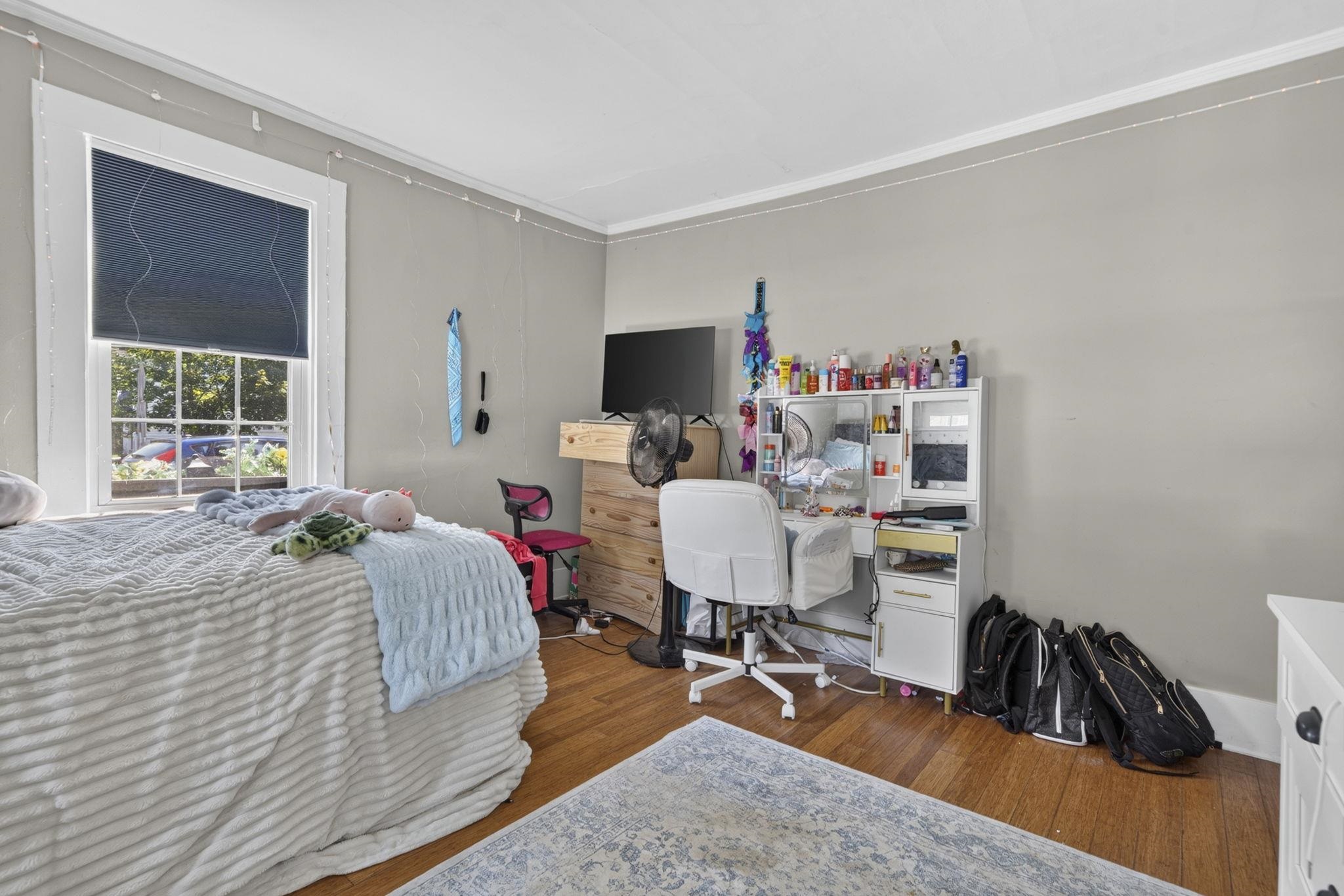7 Island Street Property Photo 17