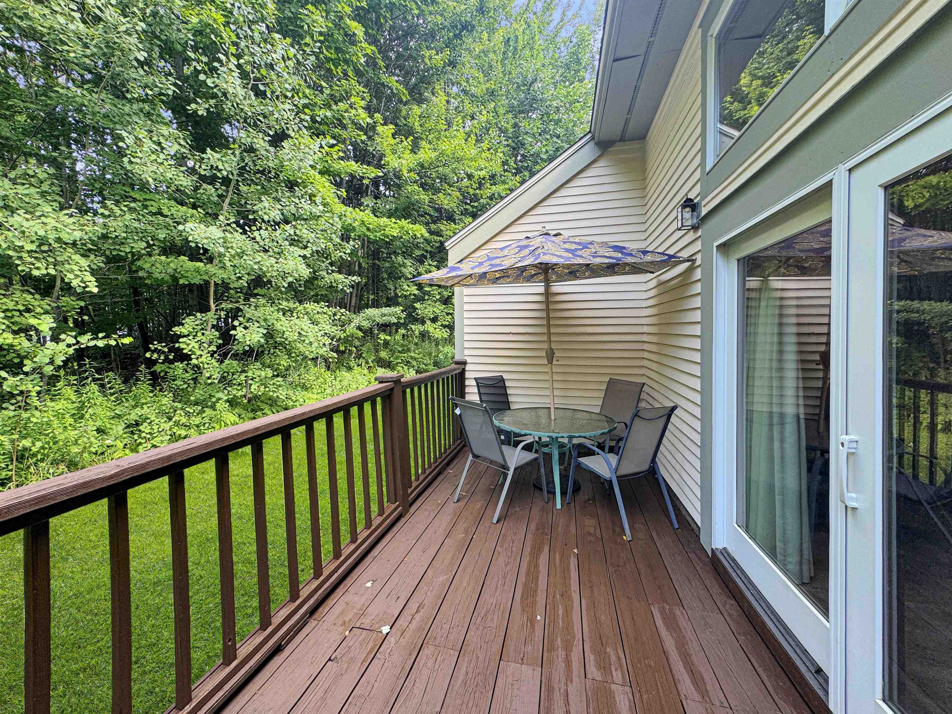 4b Newfane Circle Property Photo 10