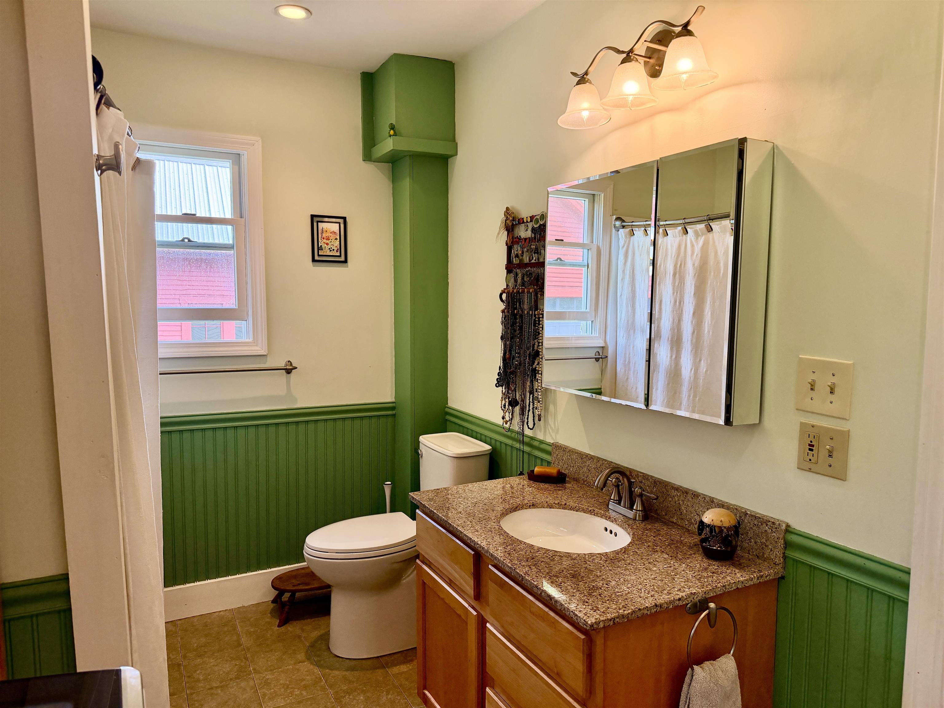 94 Western Avenue Property Photo 20