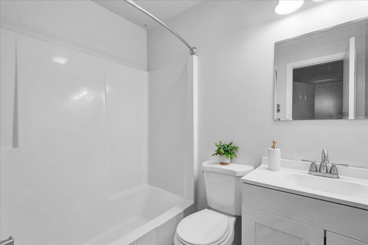 82 Bay Road Property Photo 30