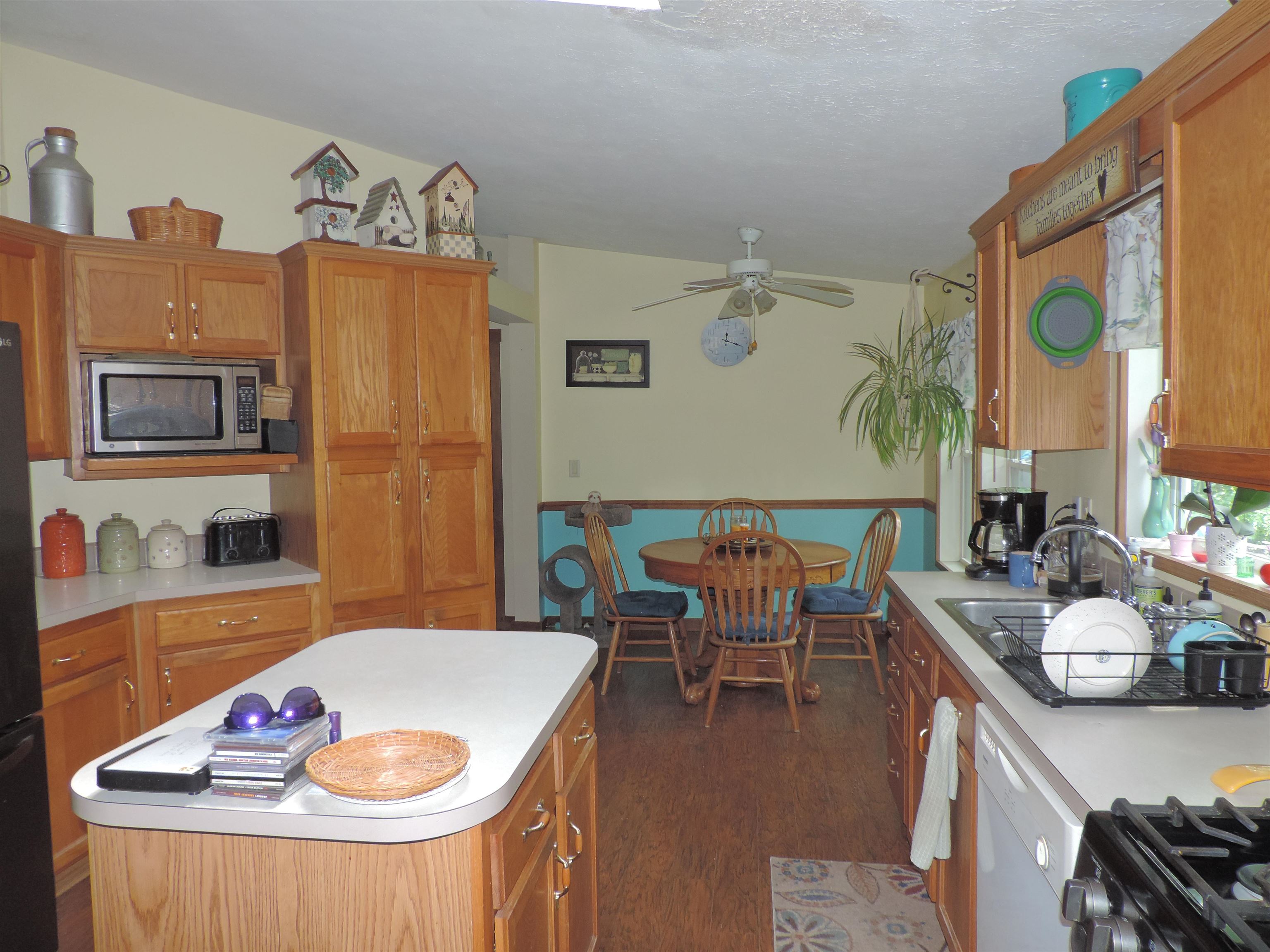 916 Deering Center Road Property Photo 10