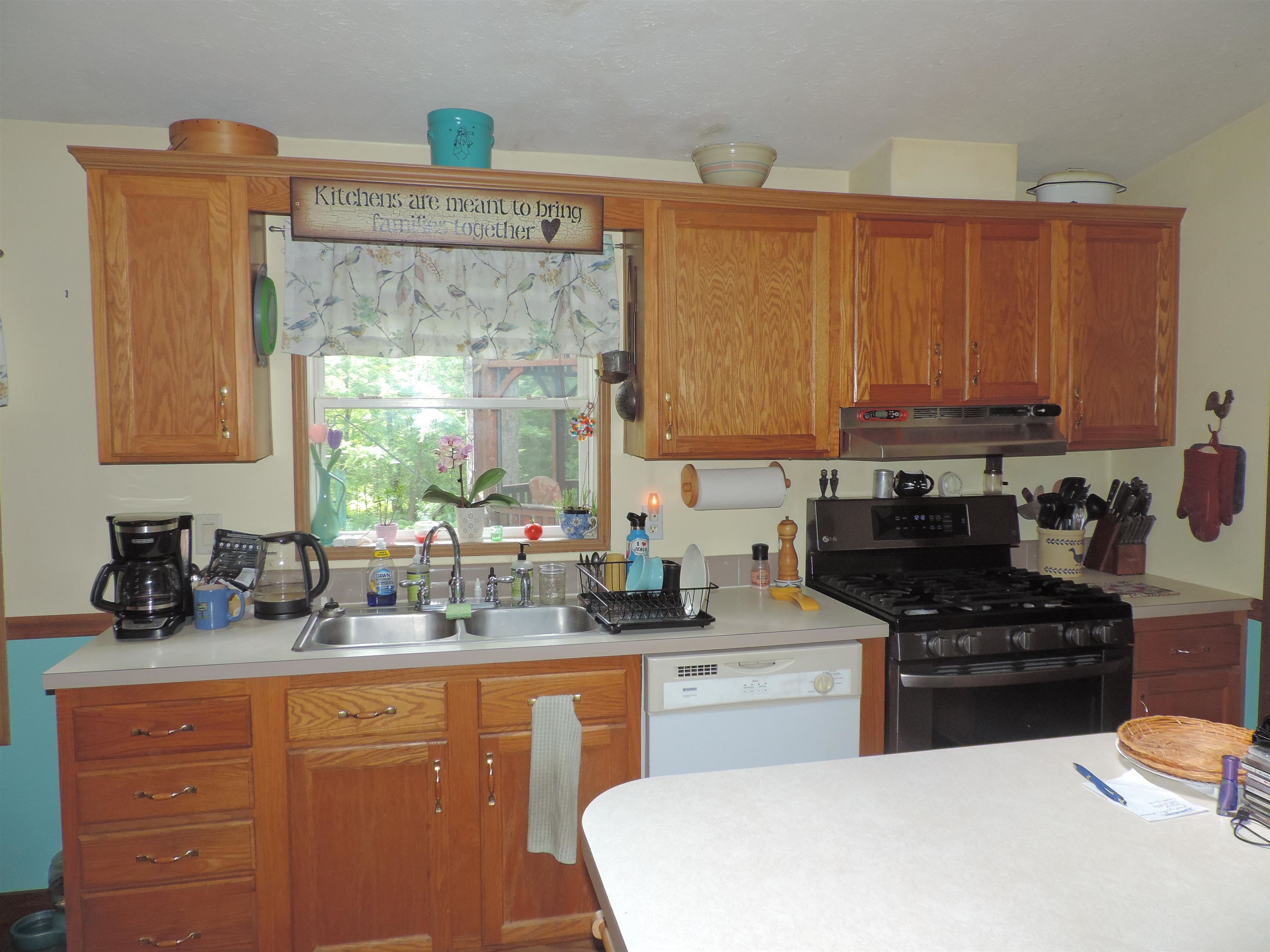 916 Deering Center Road Property Photo 12