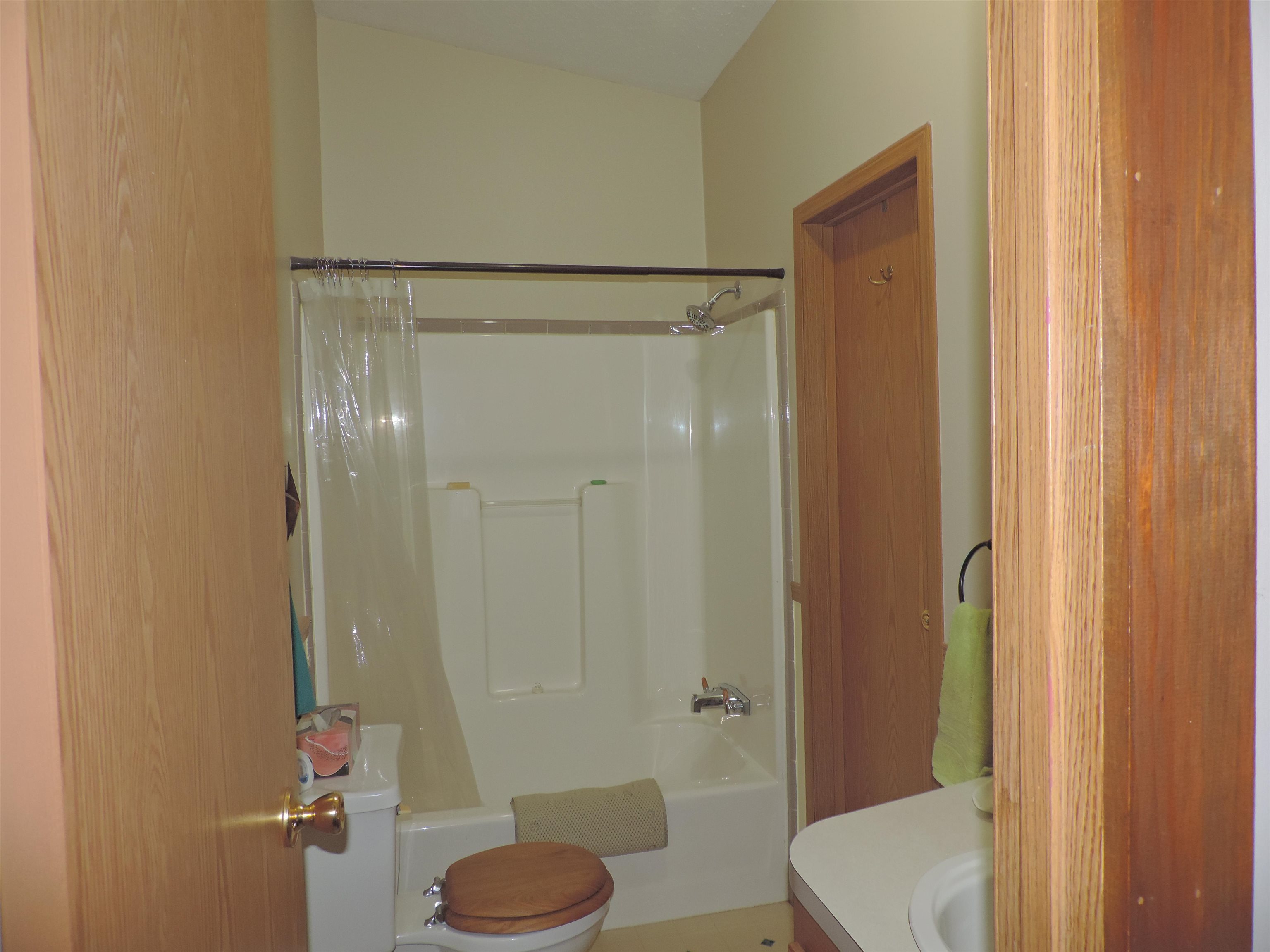 916 Deering Center Road Property Photo 31