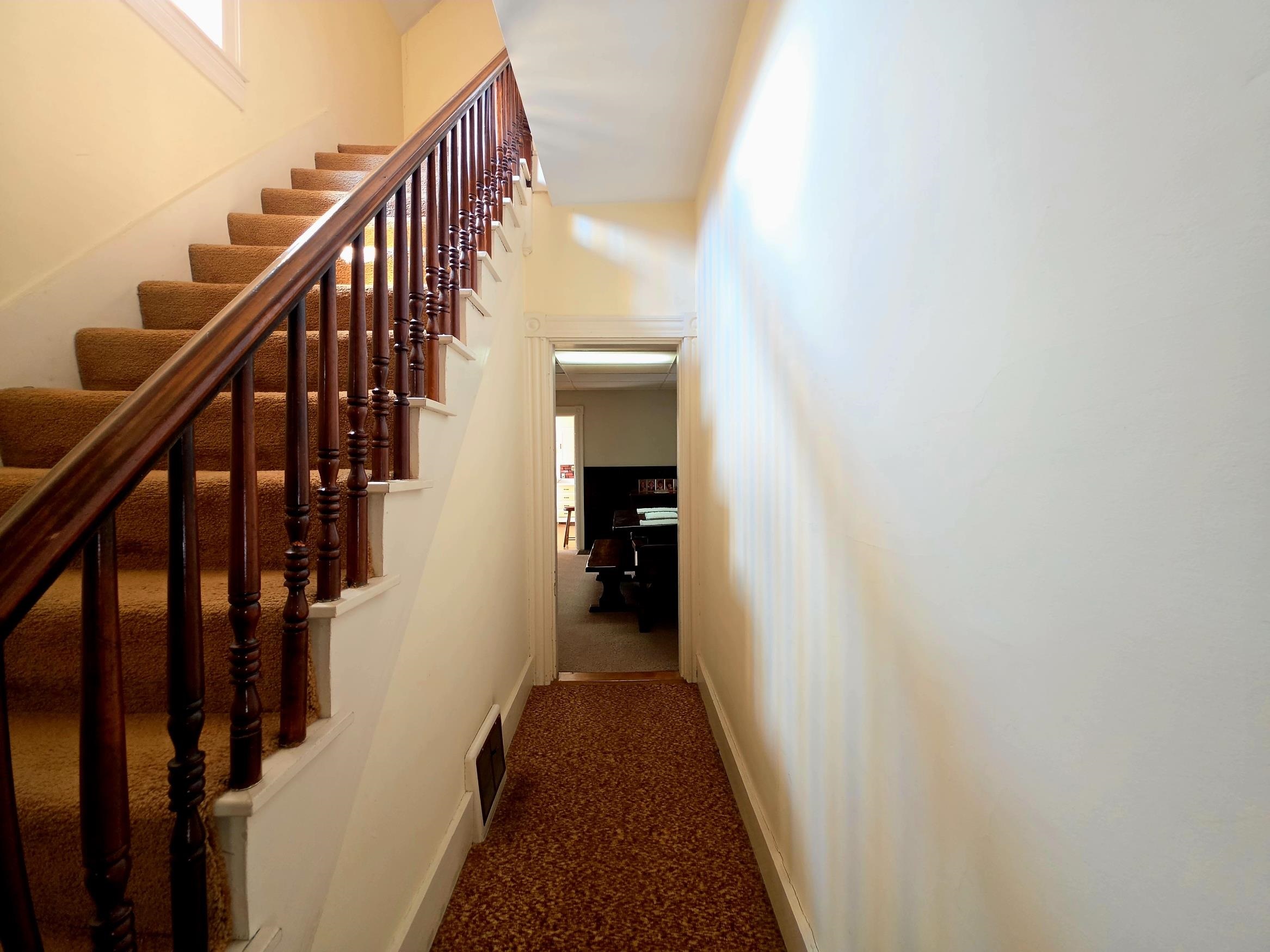 16 Dakin Street Property Photo 3