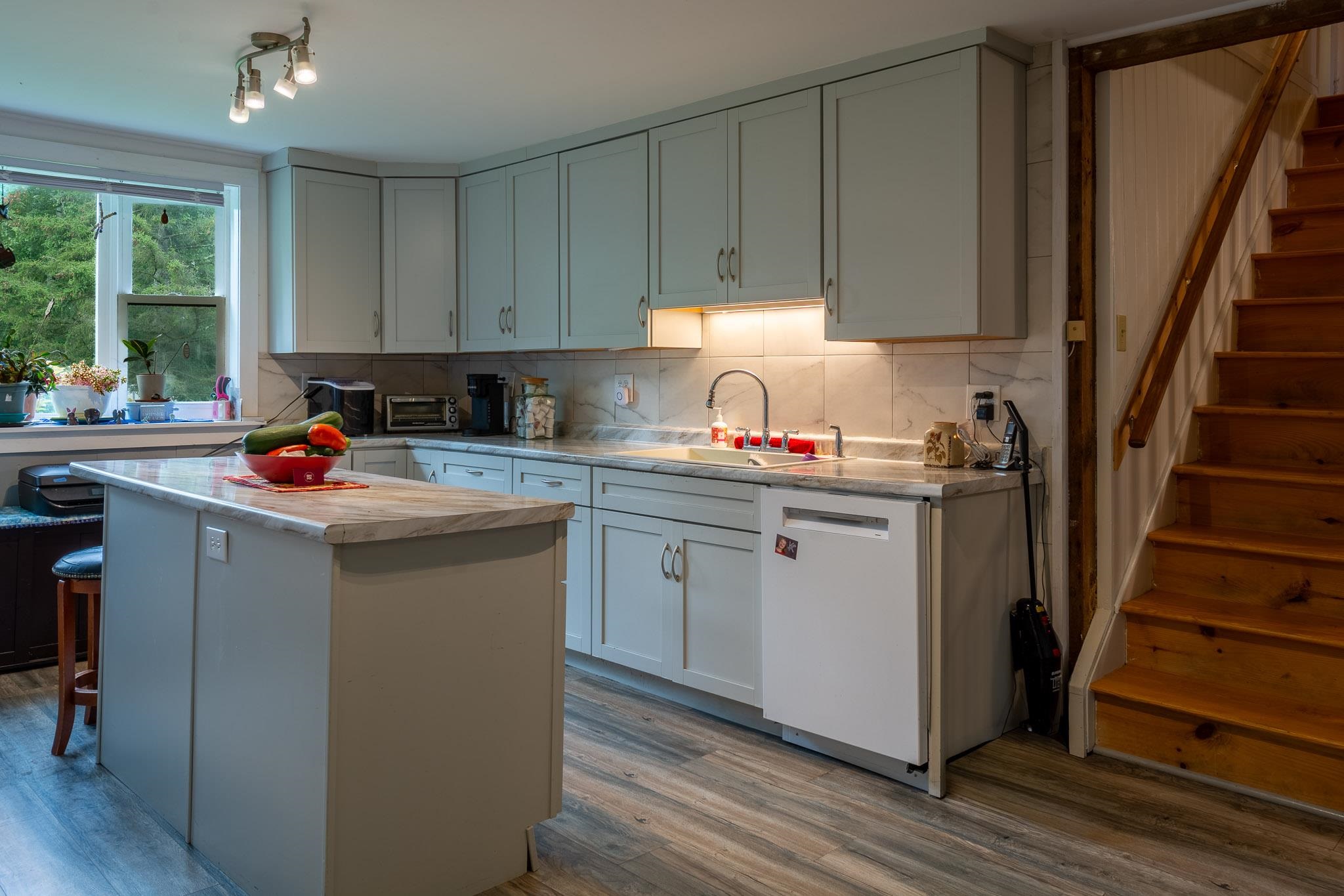 10 Case Street Property Photo 7