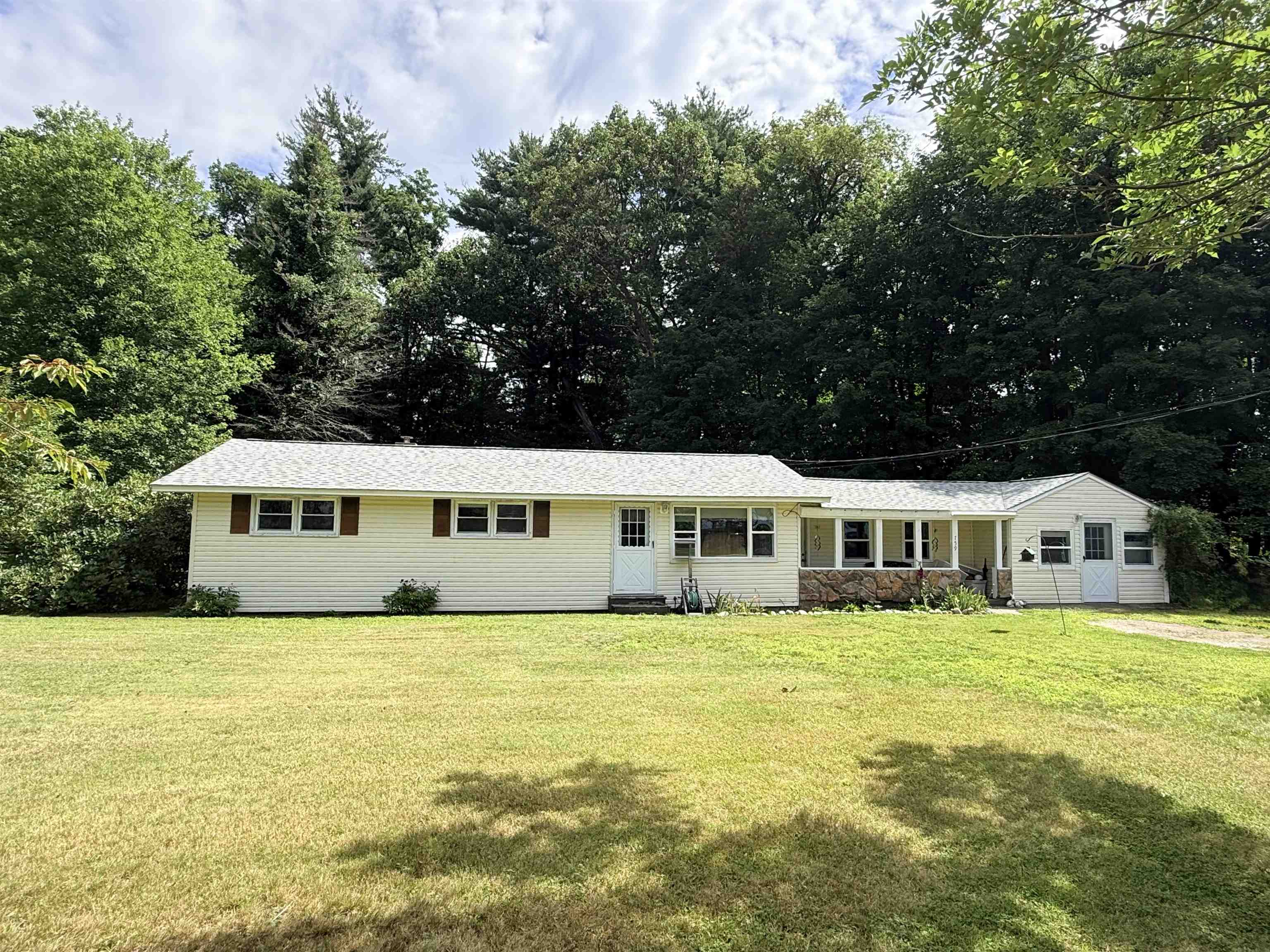 759 Pond Road Property Photo 1