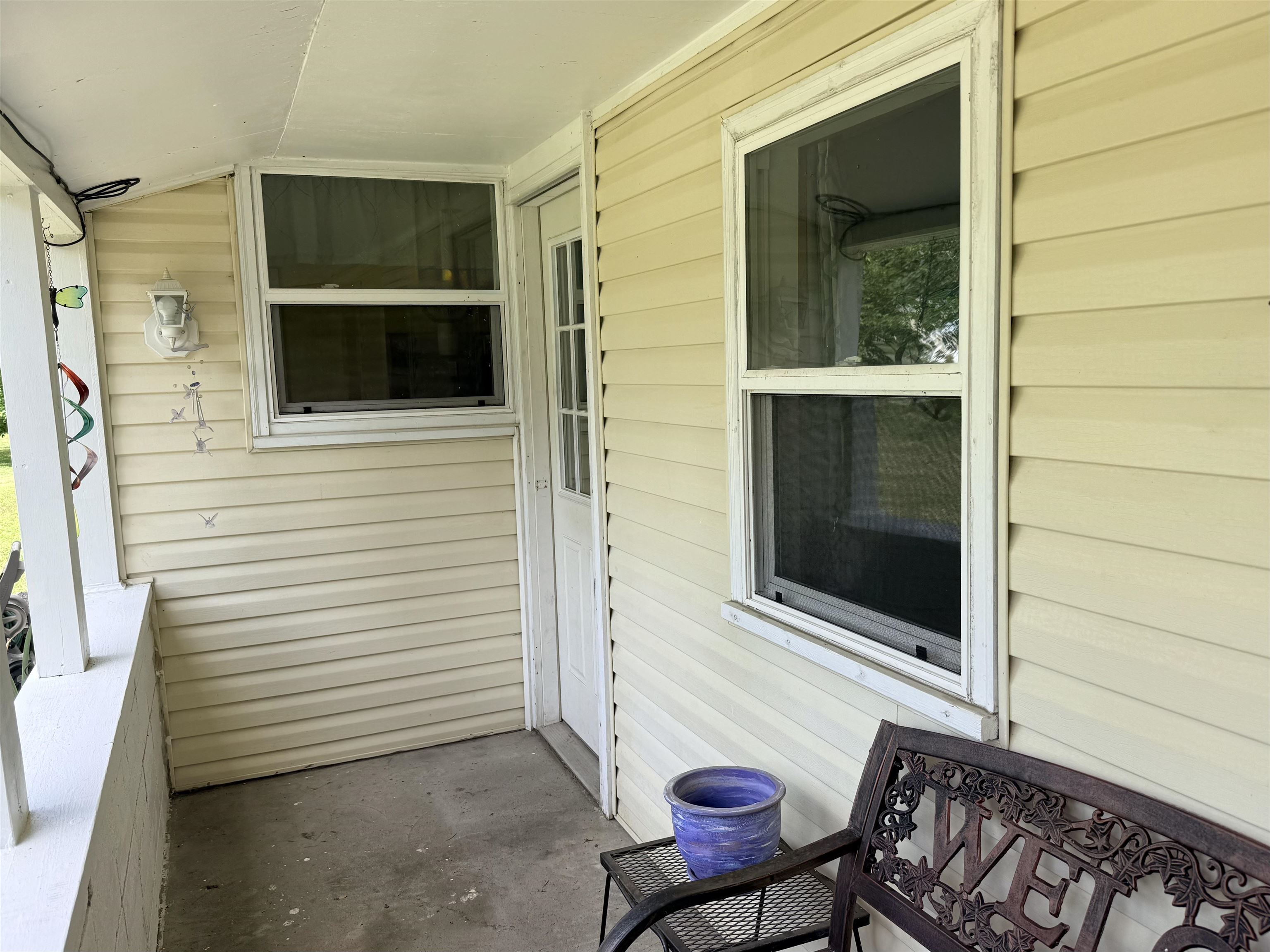 759 Pond Road Property Photo 2