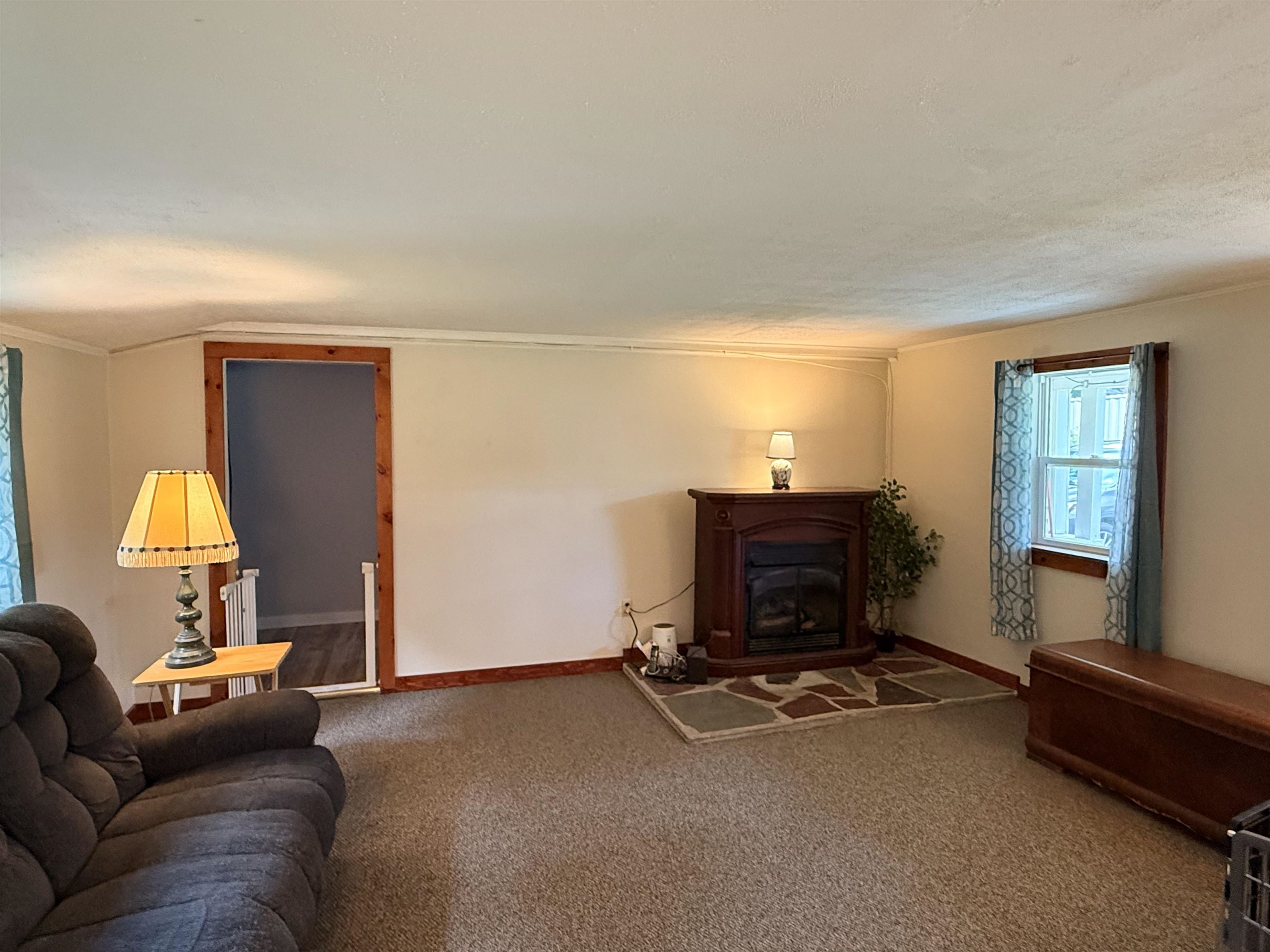 759 Pond Road Property Photo 5