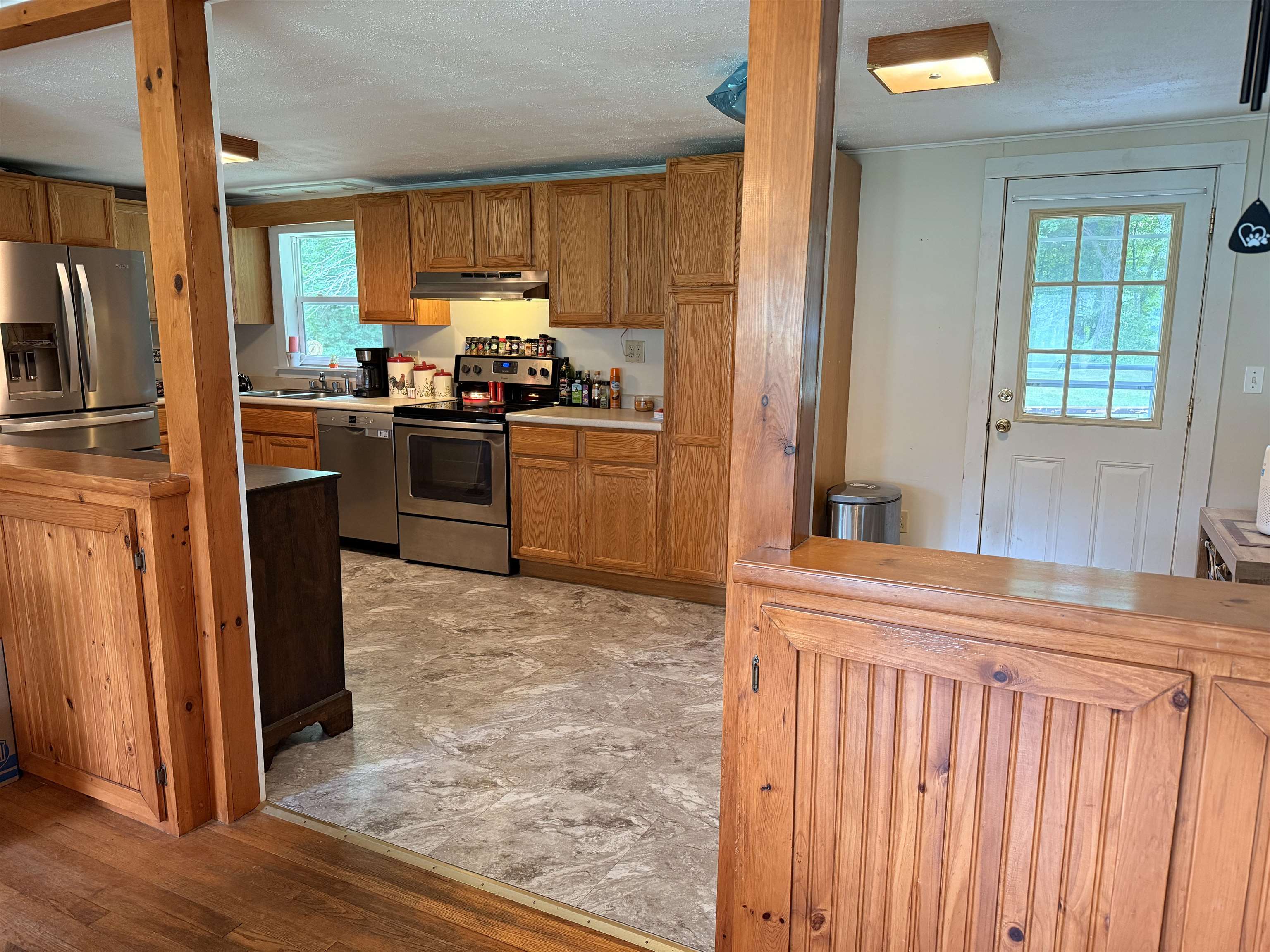 759 Pond Road Property Photo 10