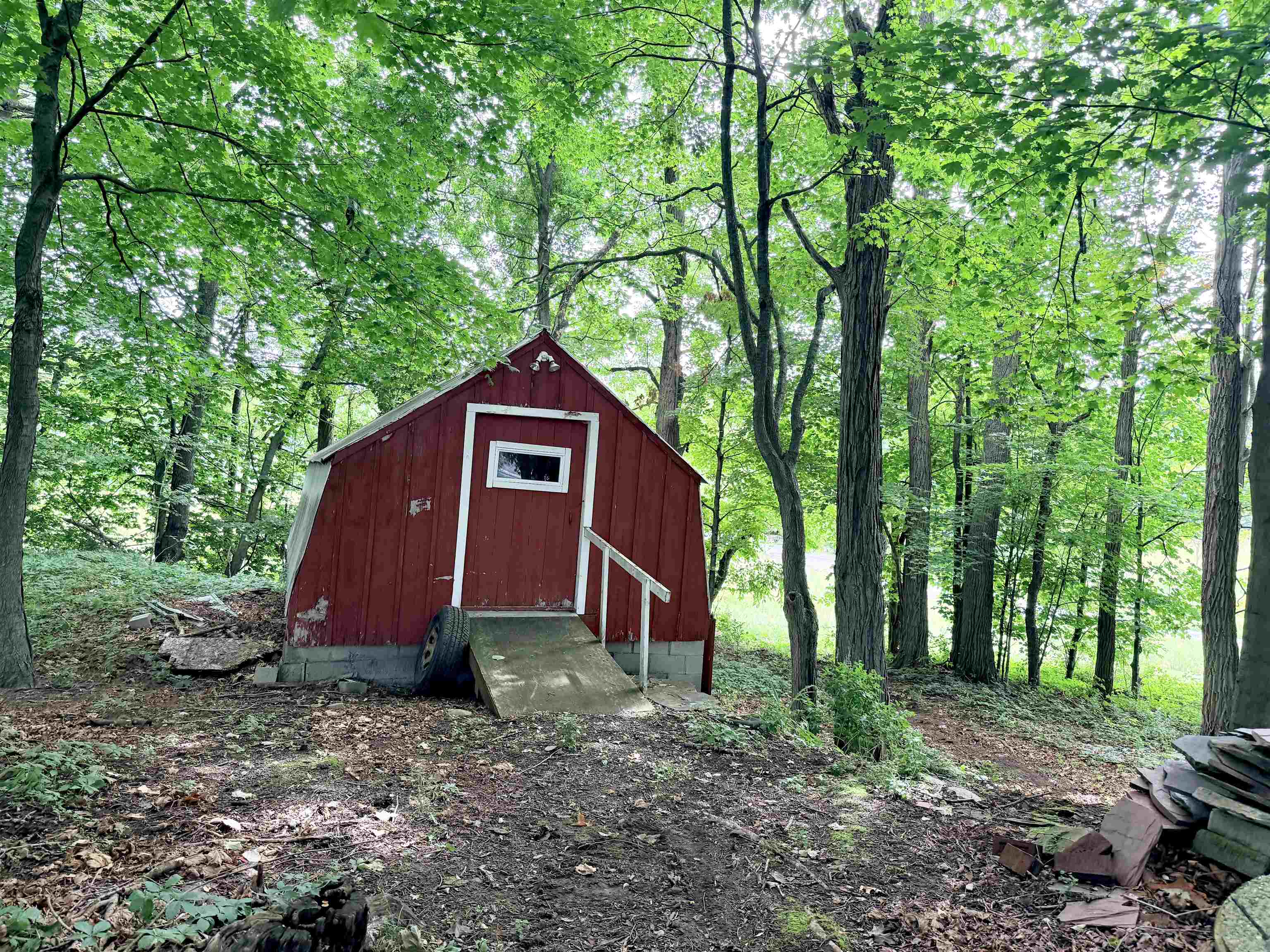 759 Pond Road Property Photo 27