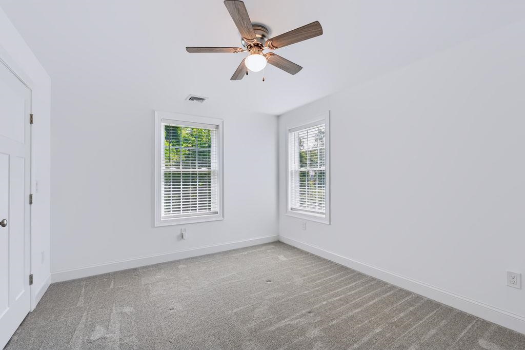 9 Horizon Way Property Photo 26