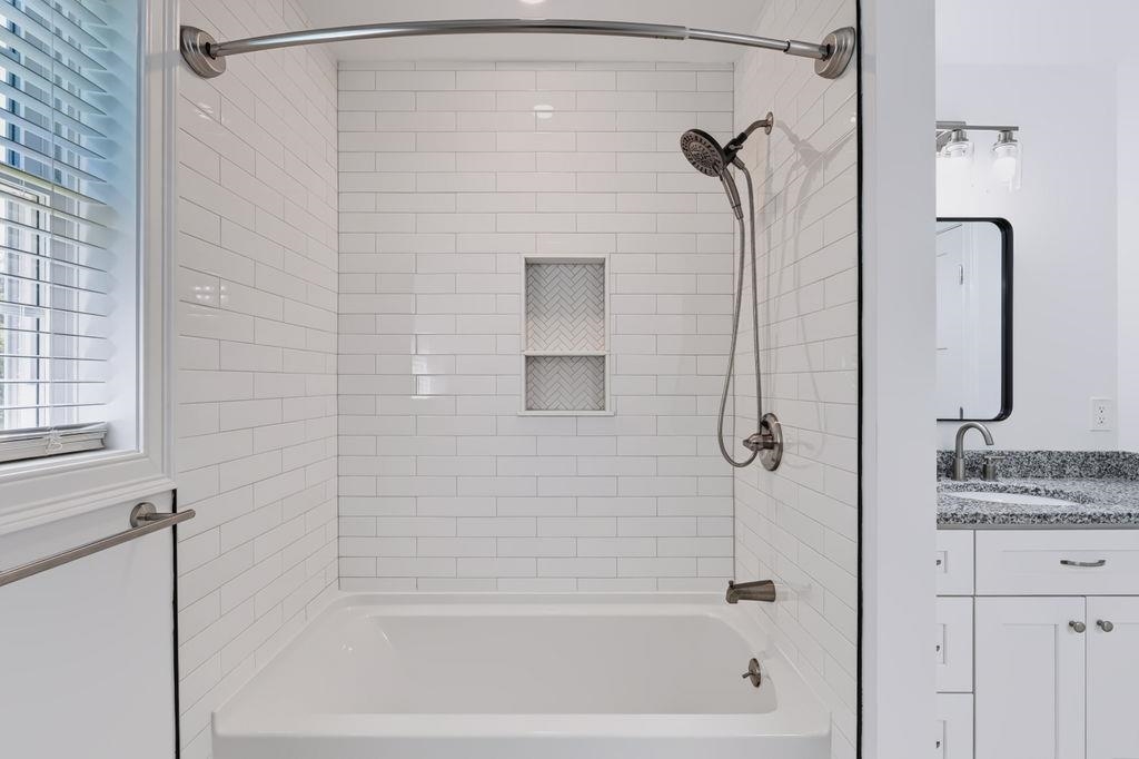 9 Horizon Way Property Photo 28