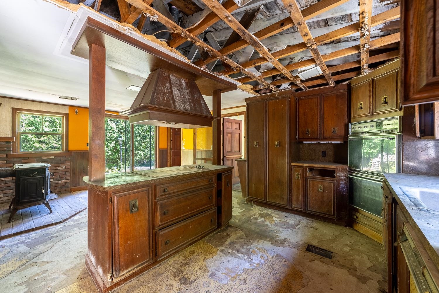 33 West Shore Road Property Photo 4