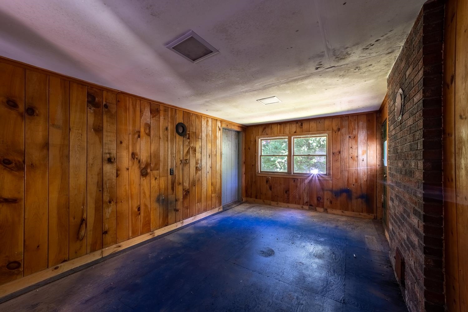 33 West Shore Road Property Photo 14