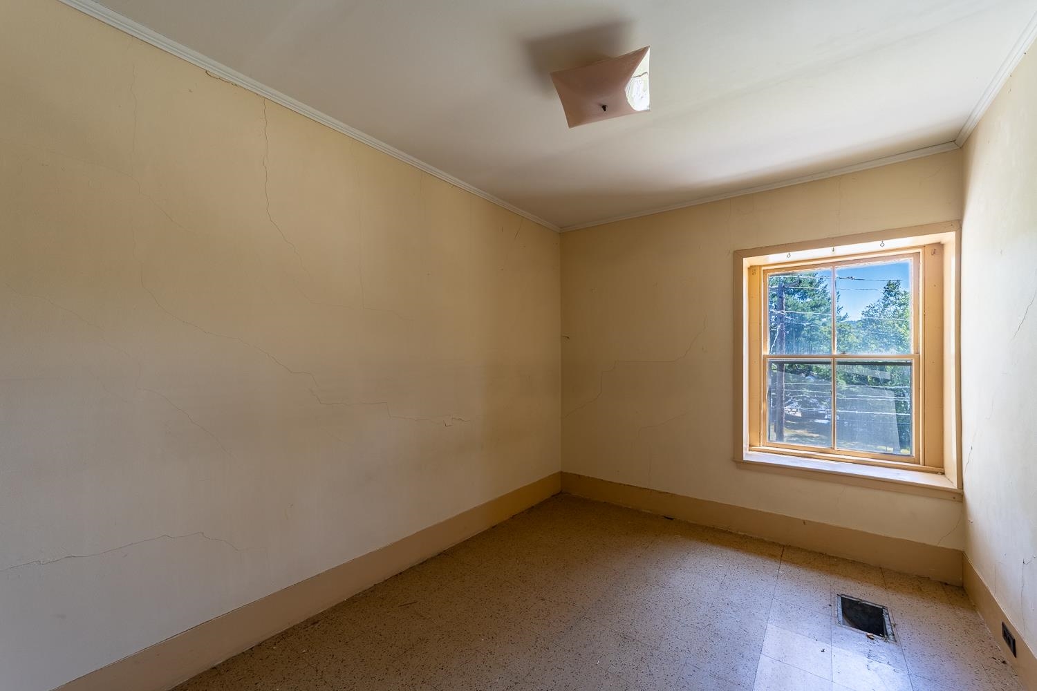 33 West Shore Road Property Photo 36