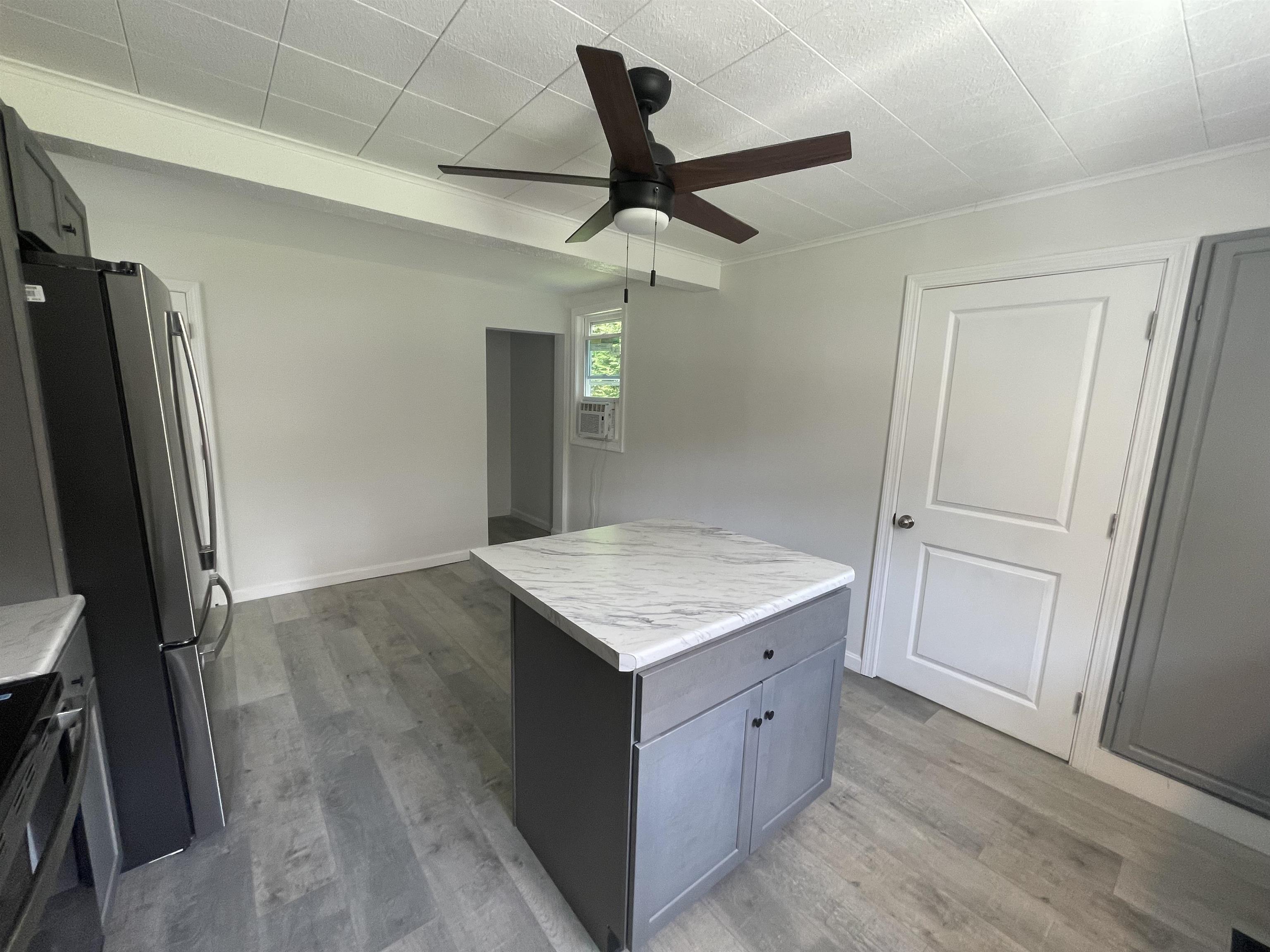 32 Pleasant Street Property Photo 8