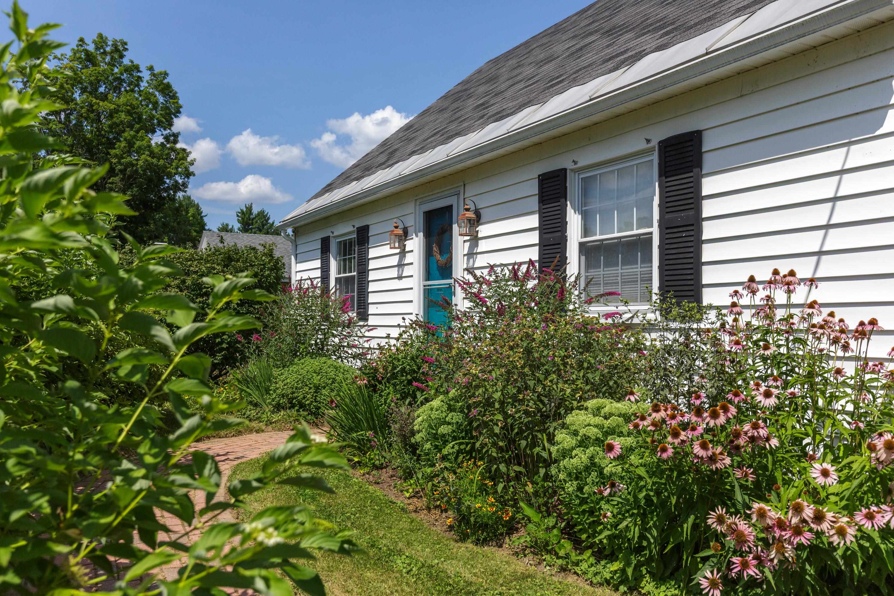 60 Mountain Road Property Photo 39