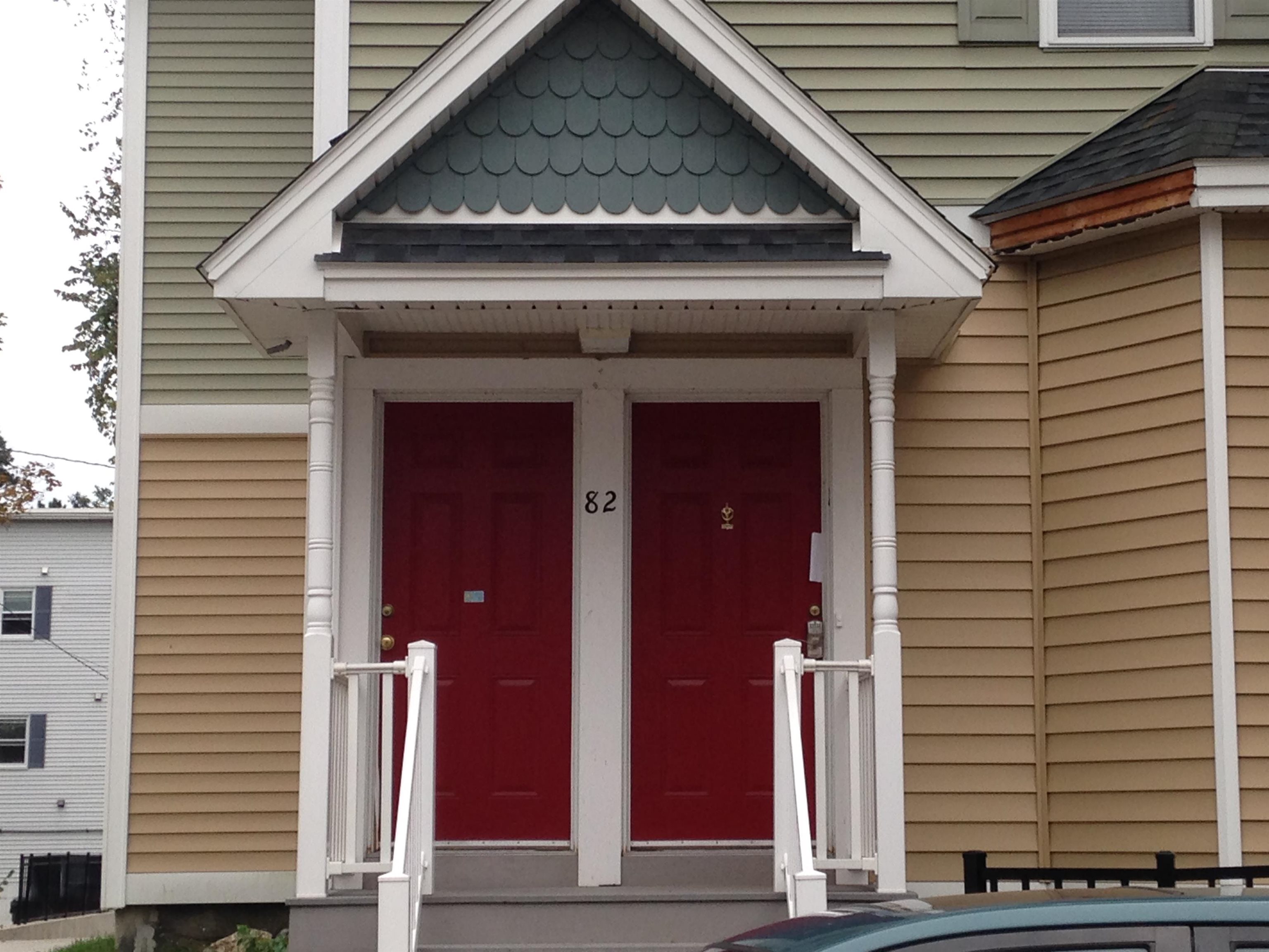 82 Third Street Property Photo 3