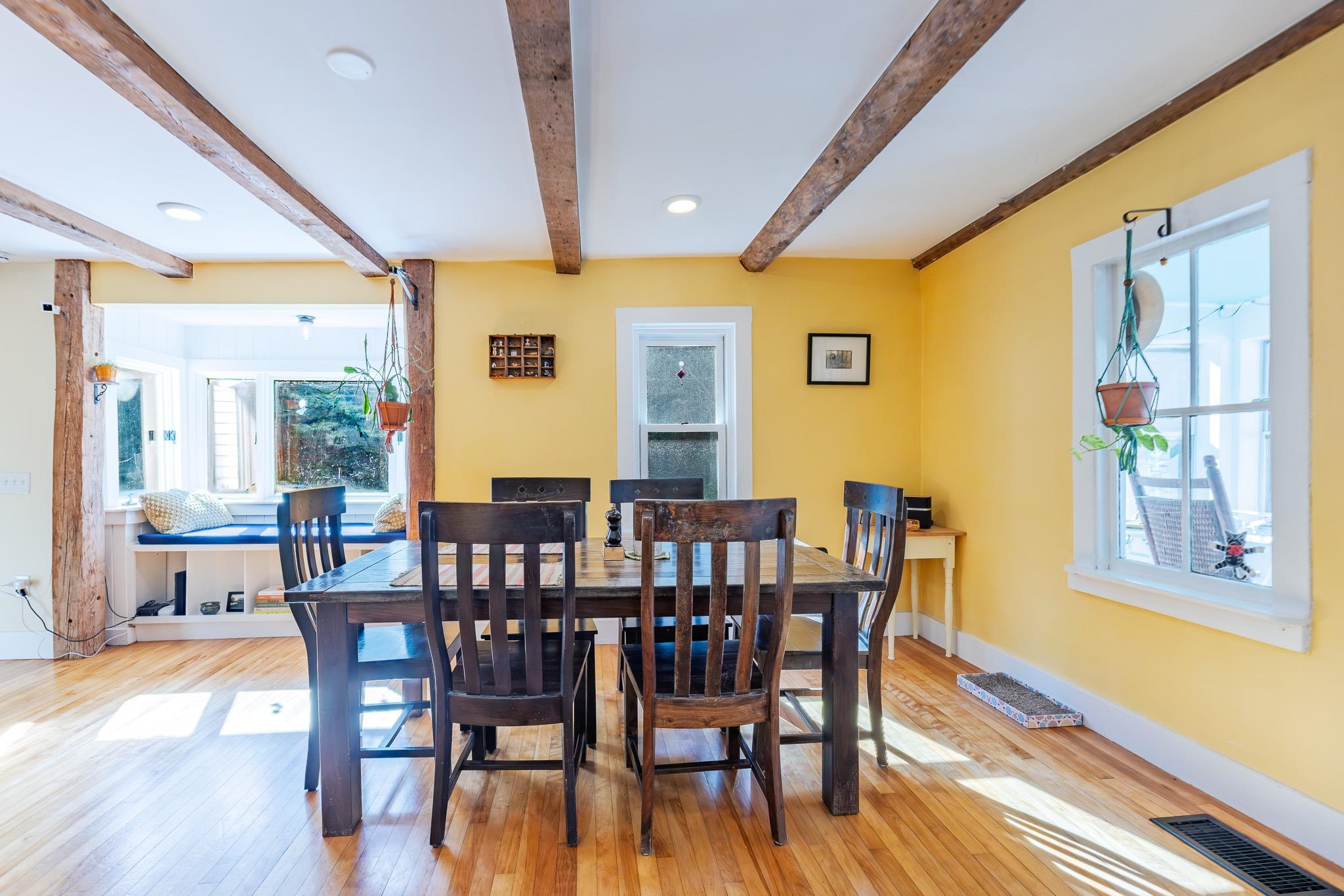 8133 Pomfret Road Property Photo 7