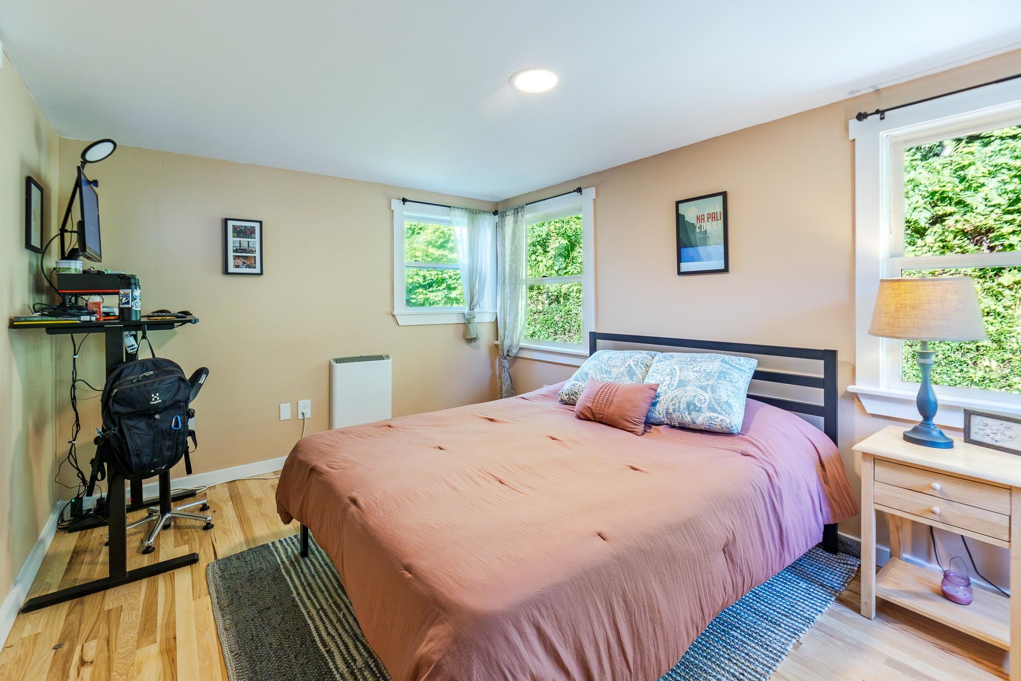 8133 Pomfret Road Property Photo 9