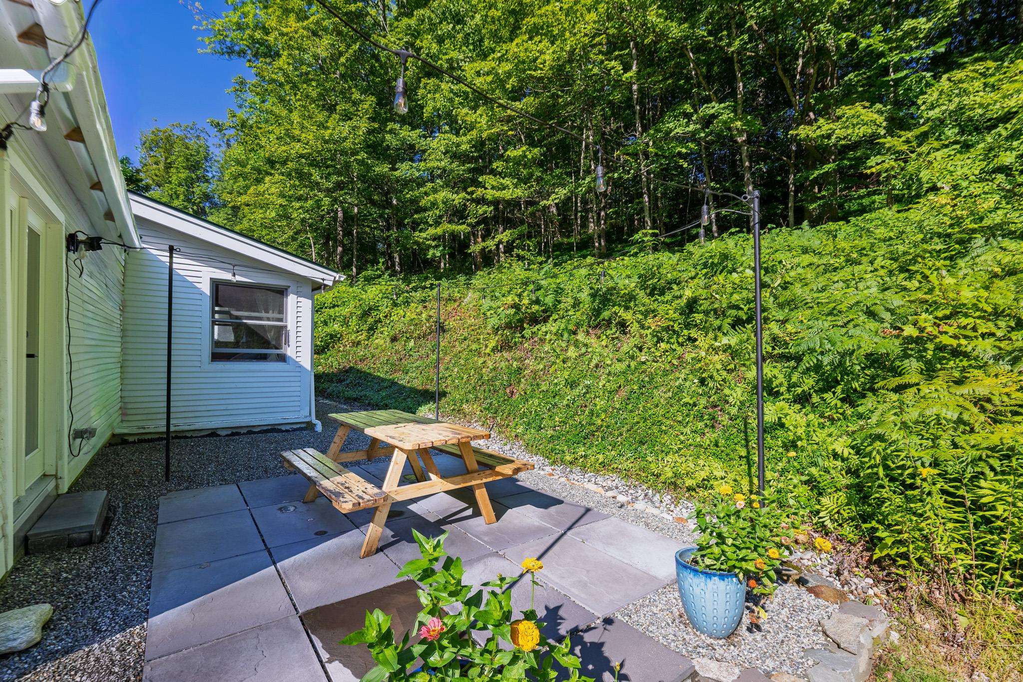 8133 Pomfret Road Property Photo 27