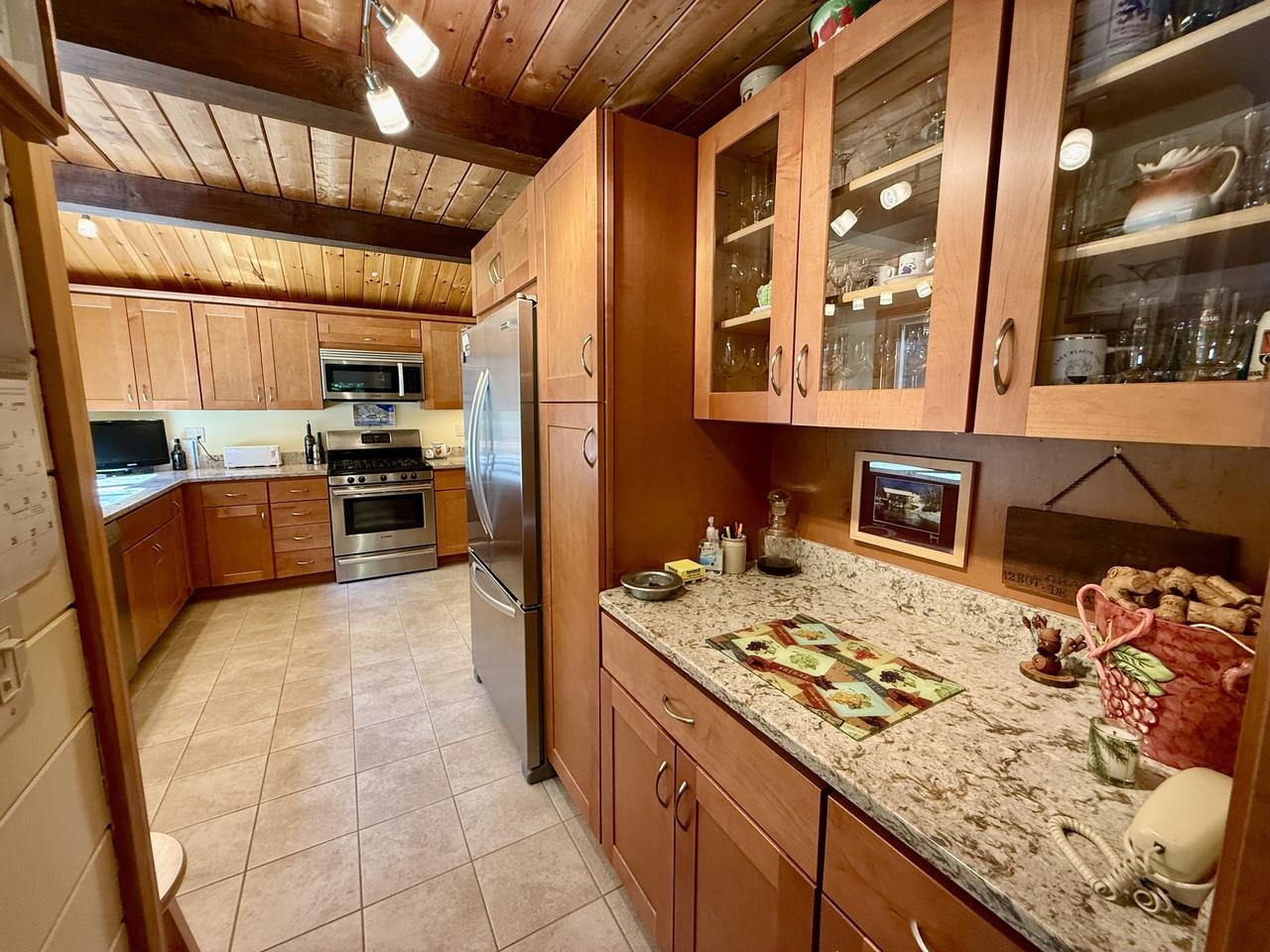 126 Upper Pines Road Property Photo 6