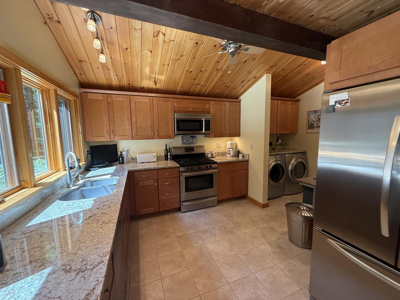 126 Upper Pines Road Property Photo 7