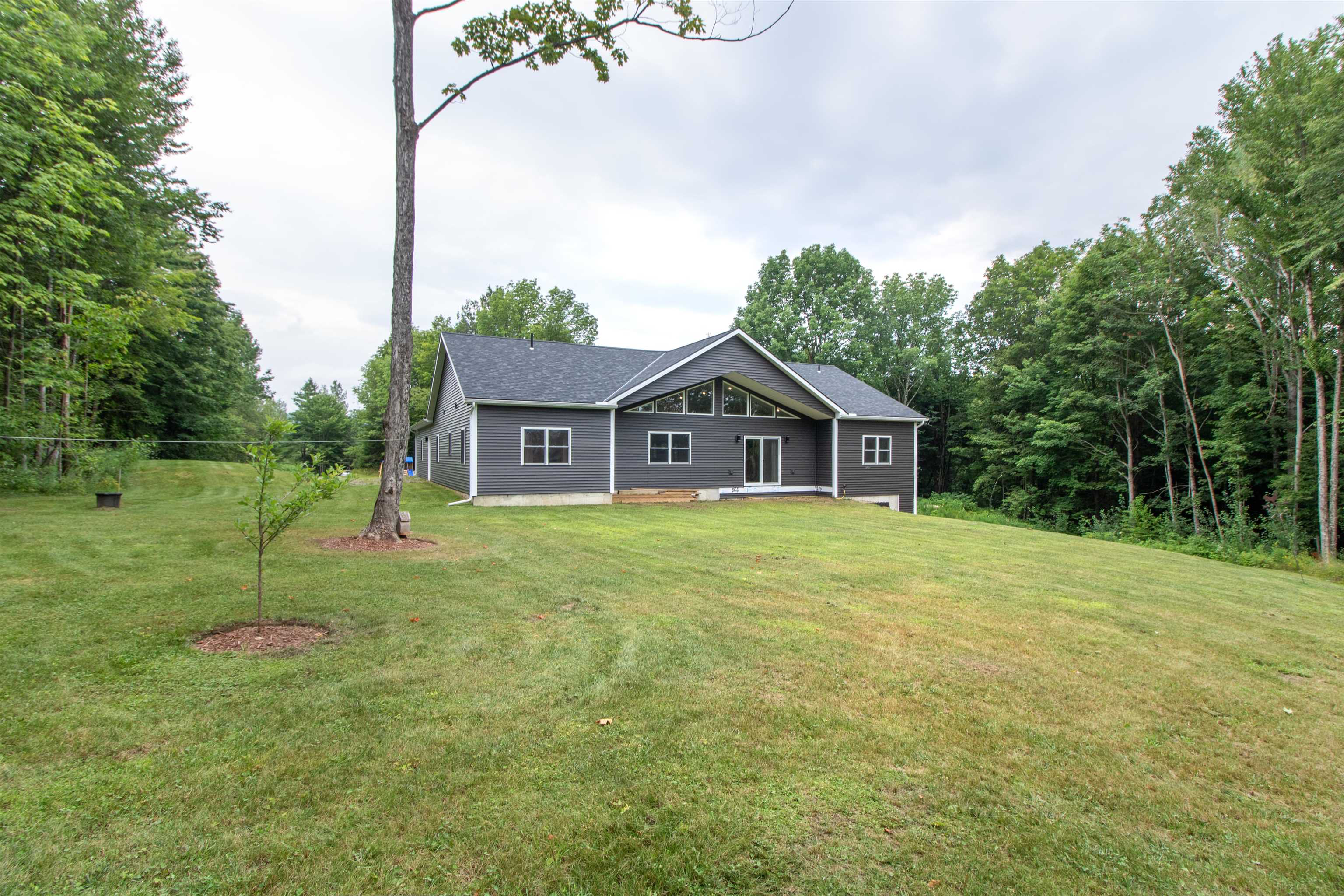 559 Spencer Hill Road Property Photo 1