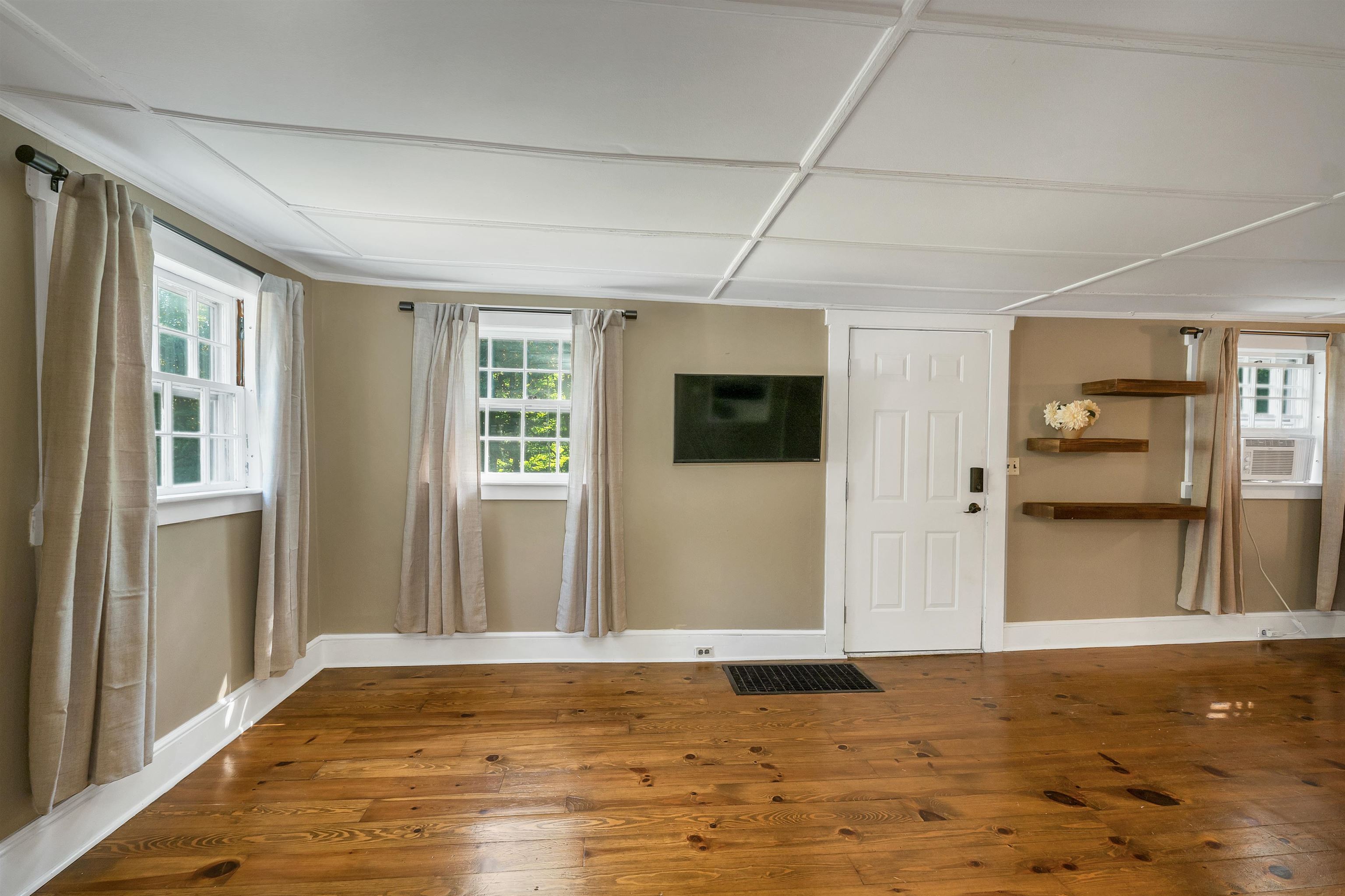 330 Hopkinton Road Property Photo 11
