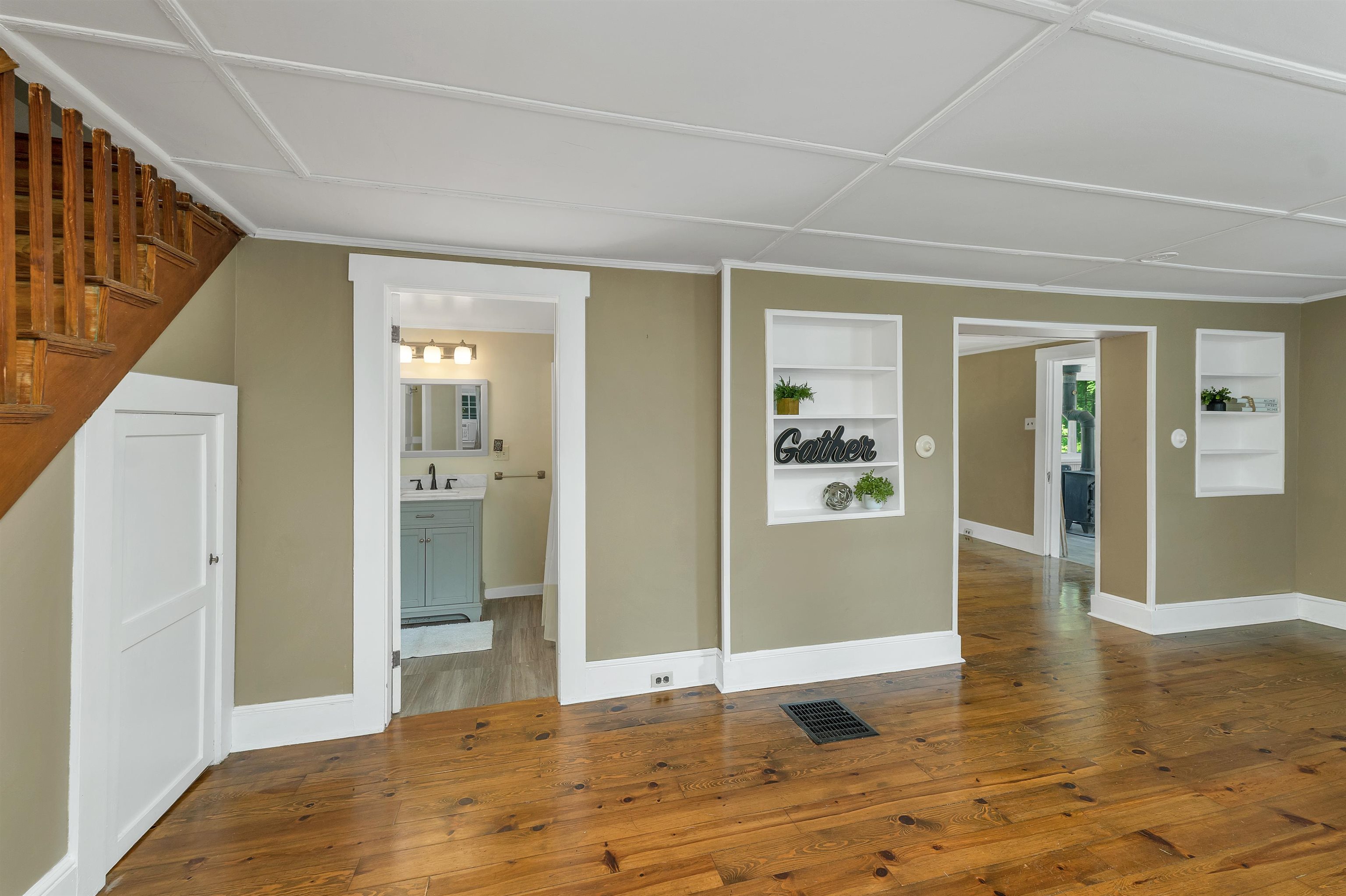330 Hopkinton Road Property Photo 13