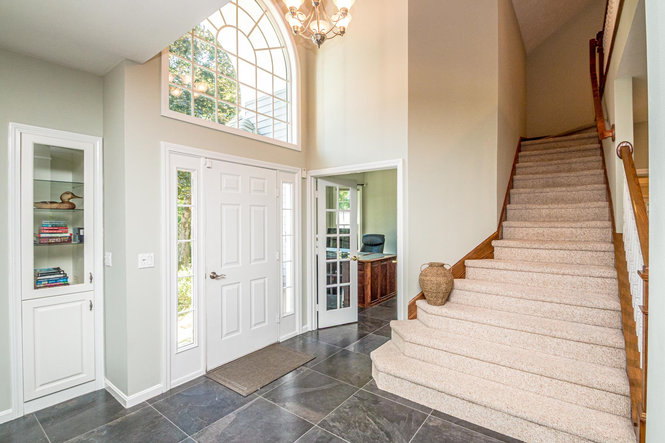 55 Carleton Way Property Photo 15