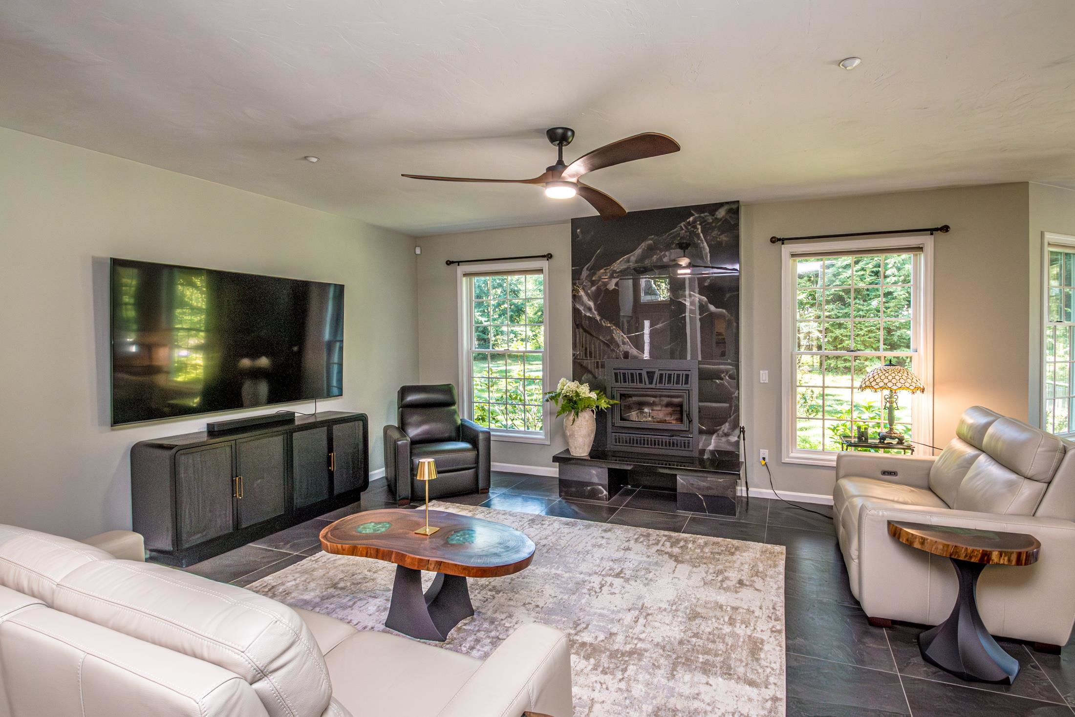 55 Carleton Way Property Photo 19